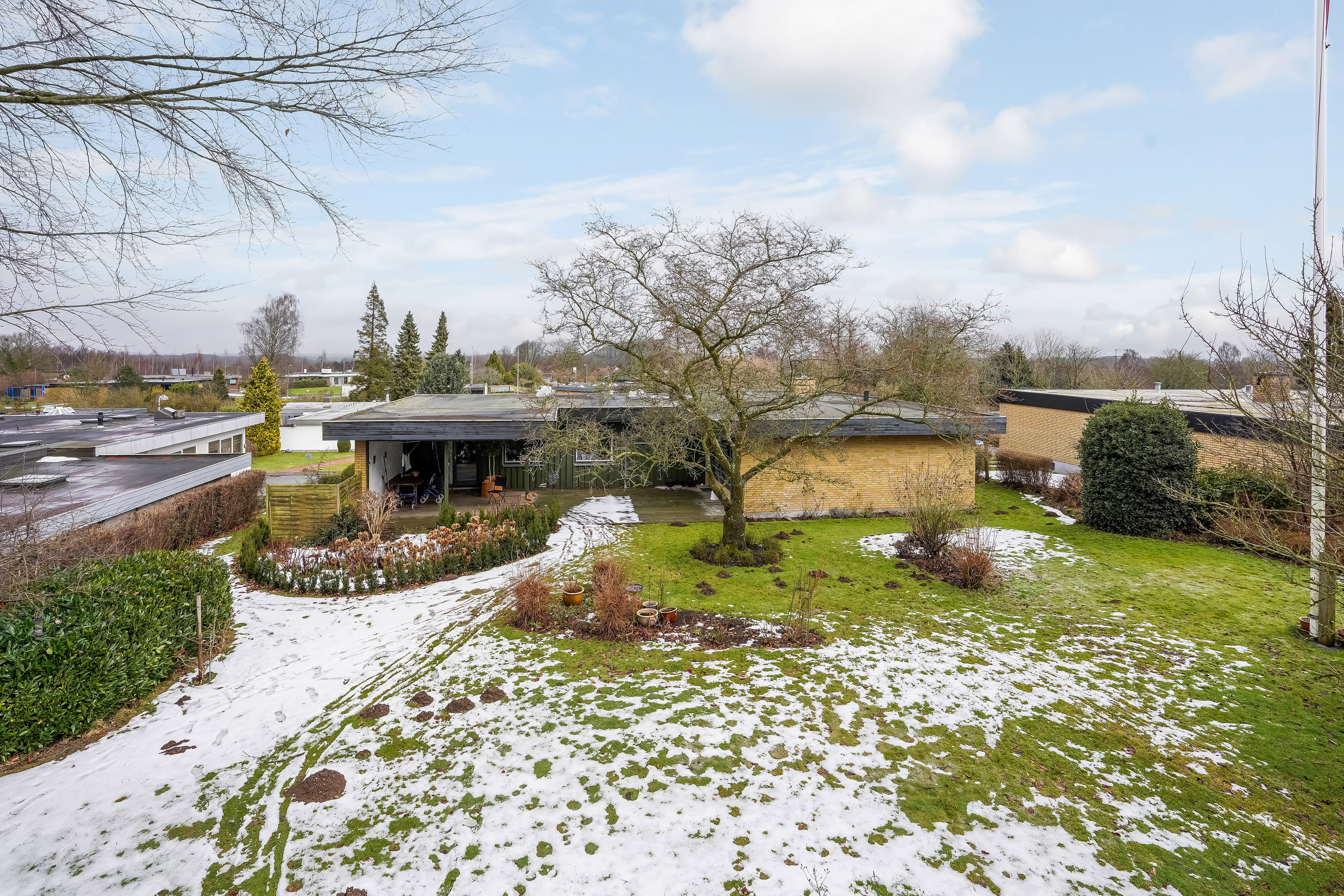 Fremhævet have billede i fuldskærmstilstand. Billede af Højmarken 23, Vejrup, 5491 Blommenslyst