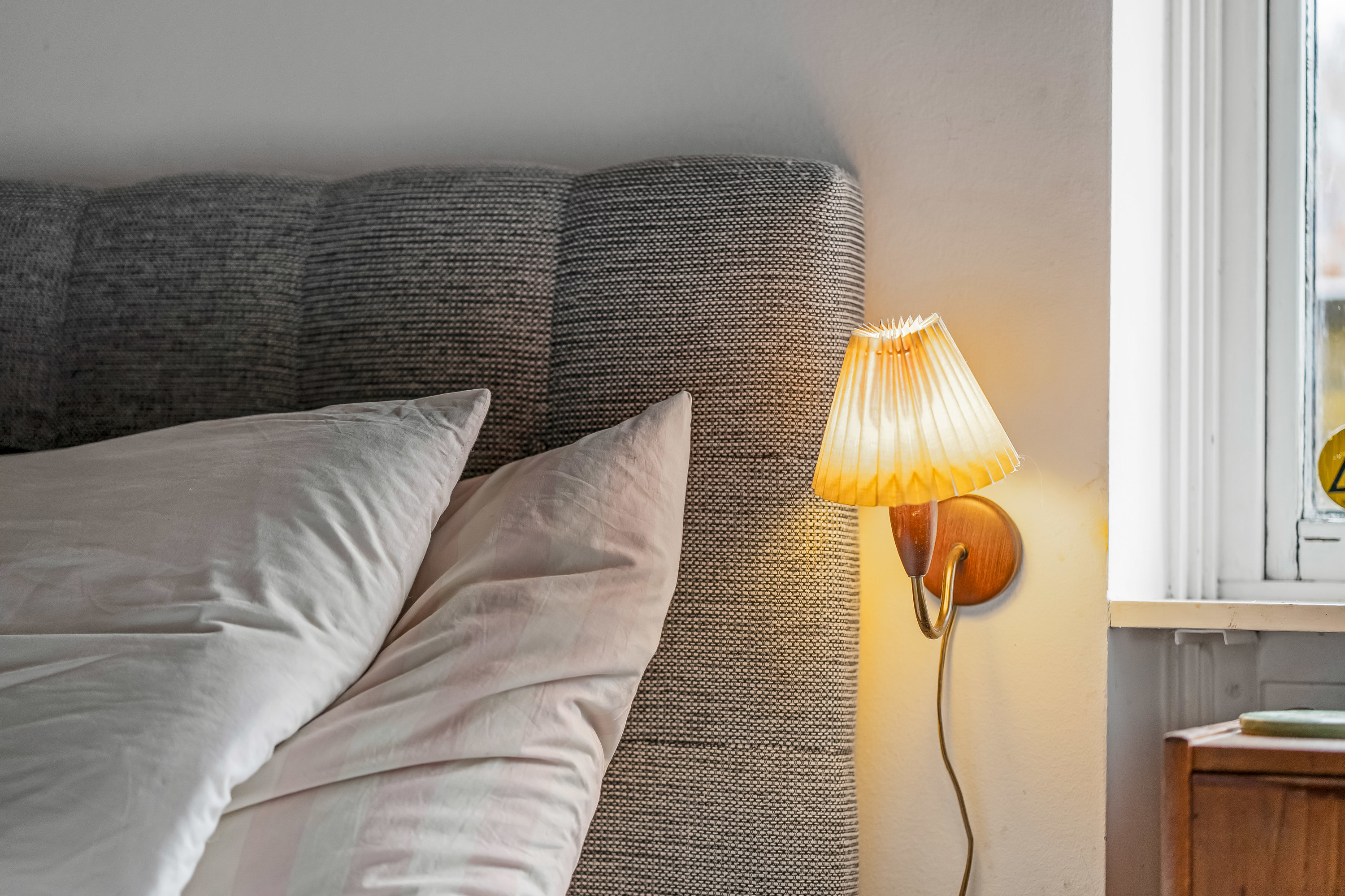 Fremhævet soveværelse billede i fuldskærmstilstand. Billede af Sporemagervej 14, 3400 Hillerød