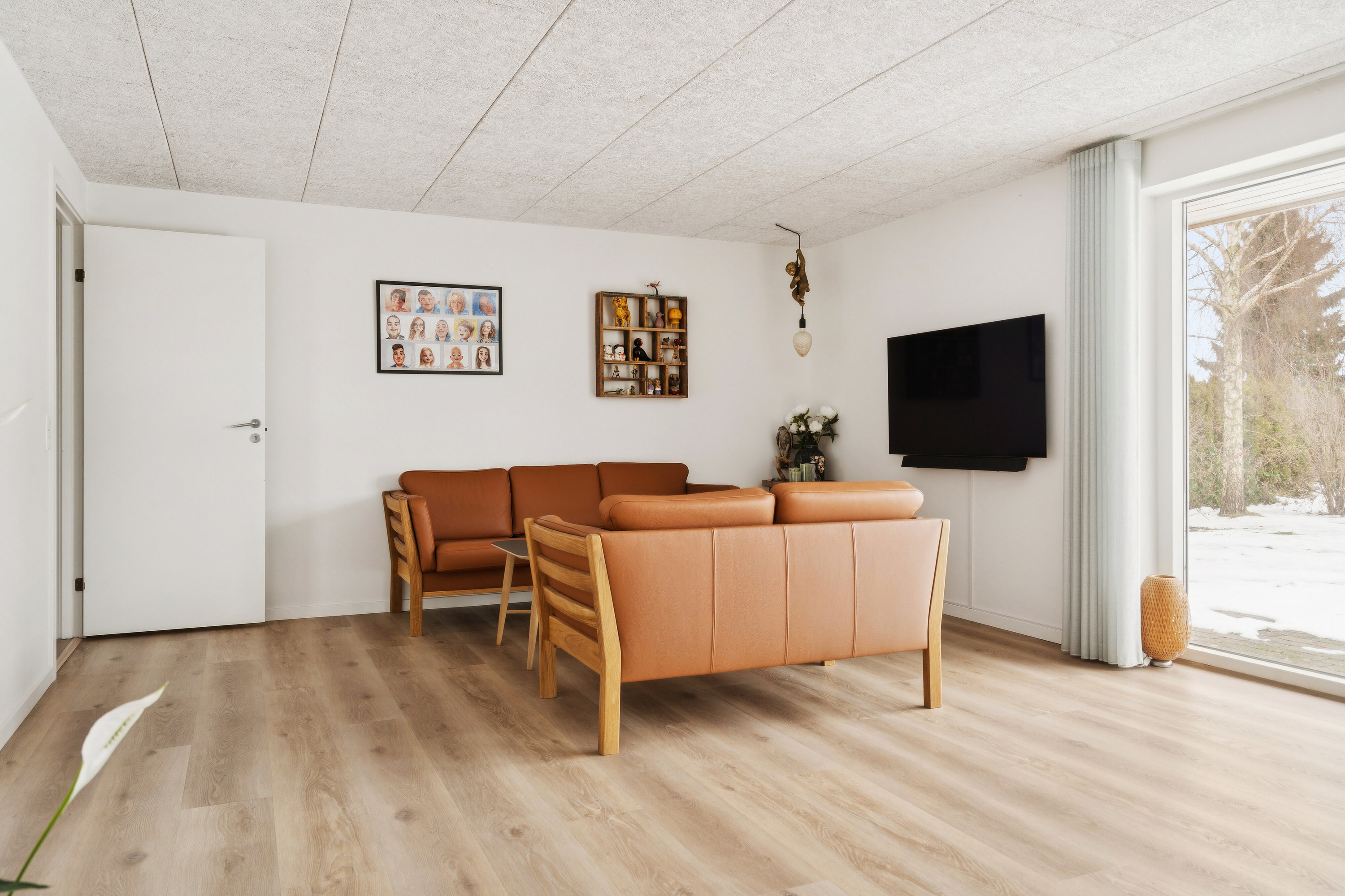 Fremhævet stue billede i fuldskærmstilstand. Billede af Dådyrvej 10, 4690 Haslev