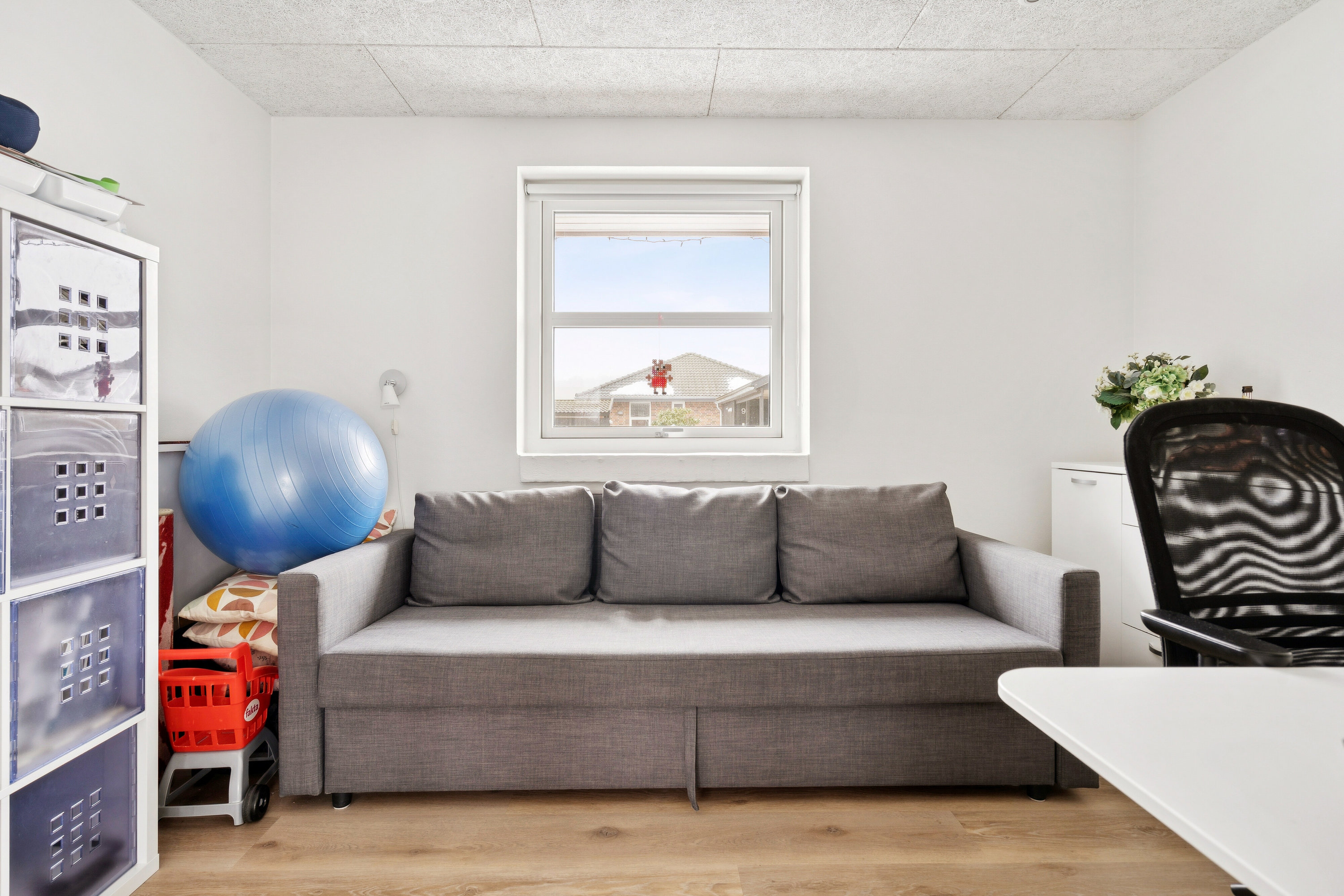 Fremhævet alrum billede i fuldskærmstilstand. Billede af Dådyrvej 10, 4690 Haslev