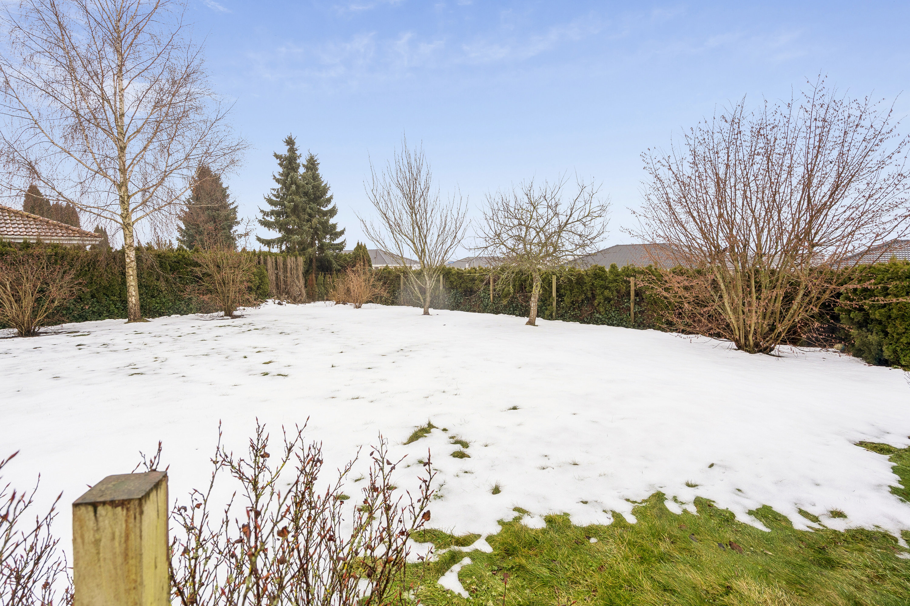 Fremhævet udendørs billede i fuldskærmstilstand. Billede af Dådyrvej 10, 4690 Haslev