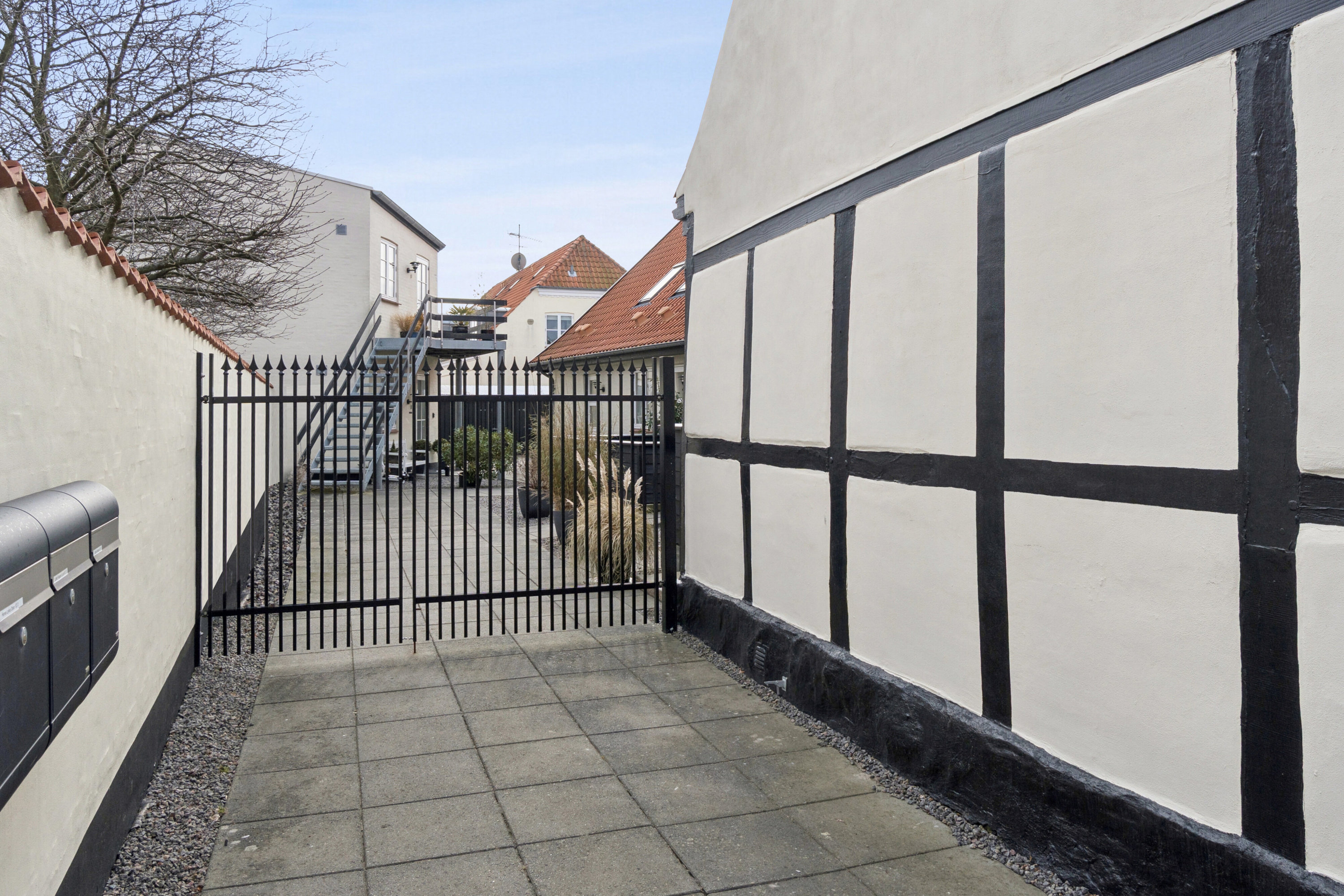 Fremhævet udendørs billede i fuldskærmstilstand. Billede af Østergade 62D, Rønne, 3700 Rønne