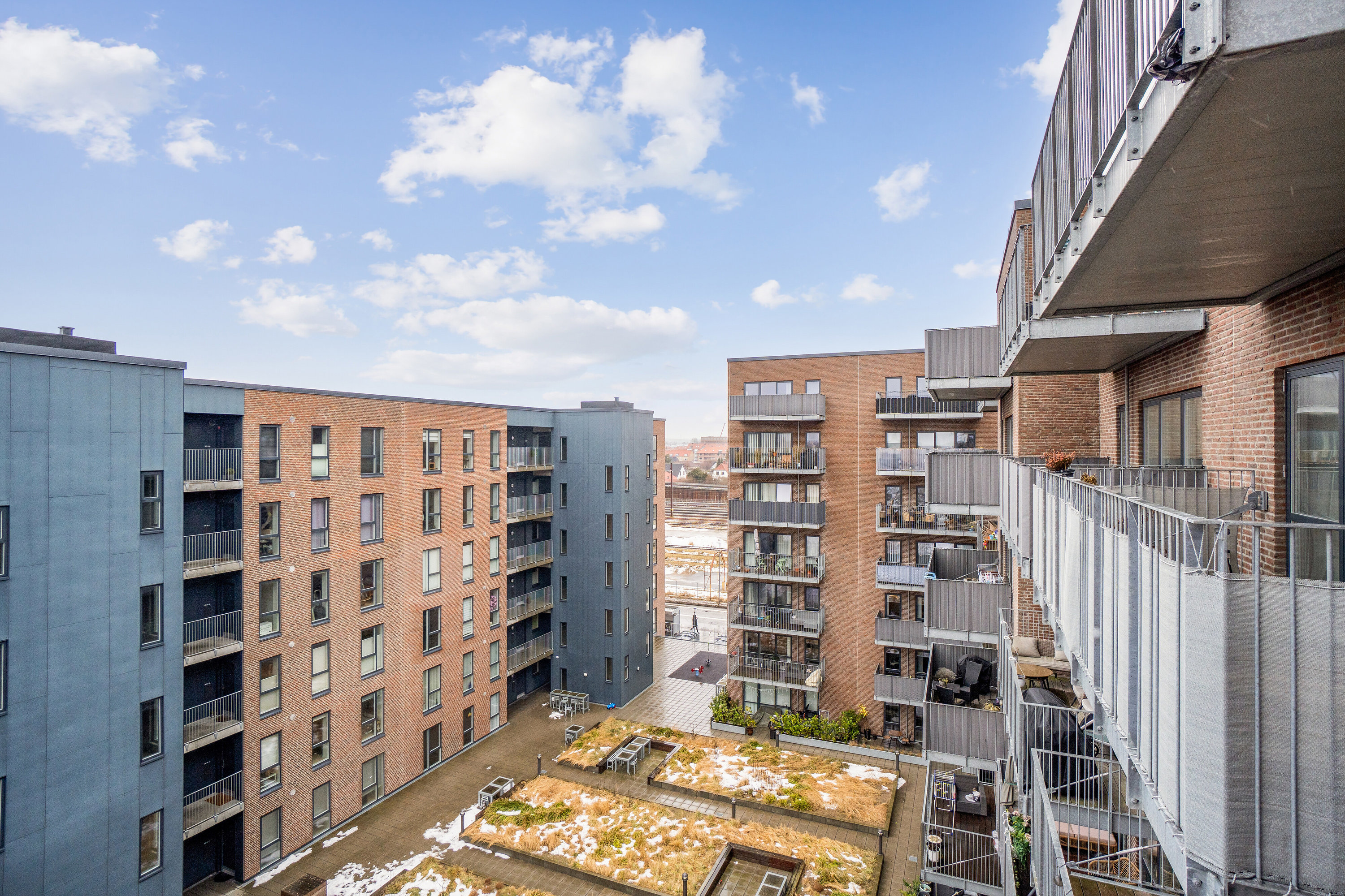 Fremhævet udsigt billede i fuldskærmstilstand. Billede af Kirkebjerg Parkvej 2B, 5. mf., 2600 Glostrup