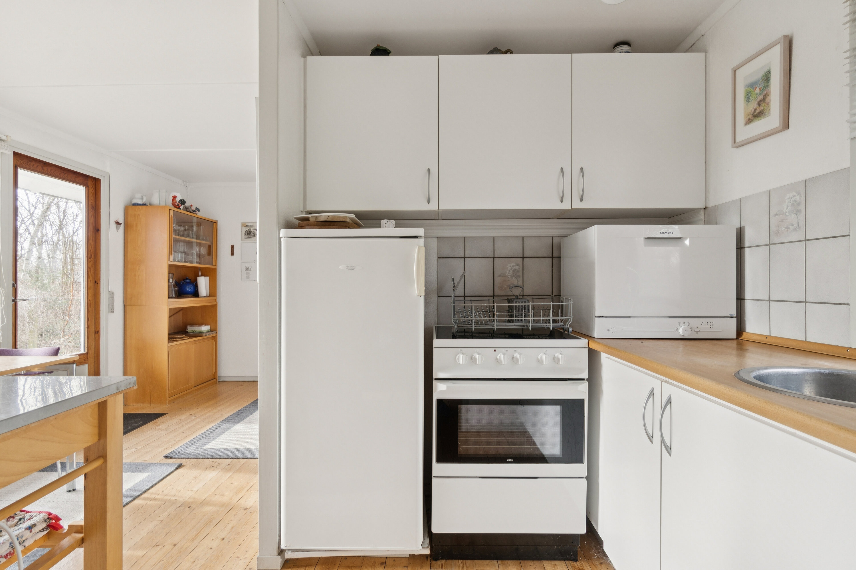 Fremhævet køkken billede i fuldskærmstilstand. Billede af Myrevej 3, Balka, 3730 Nexø