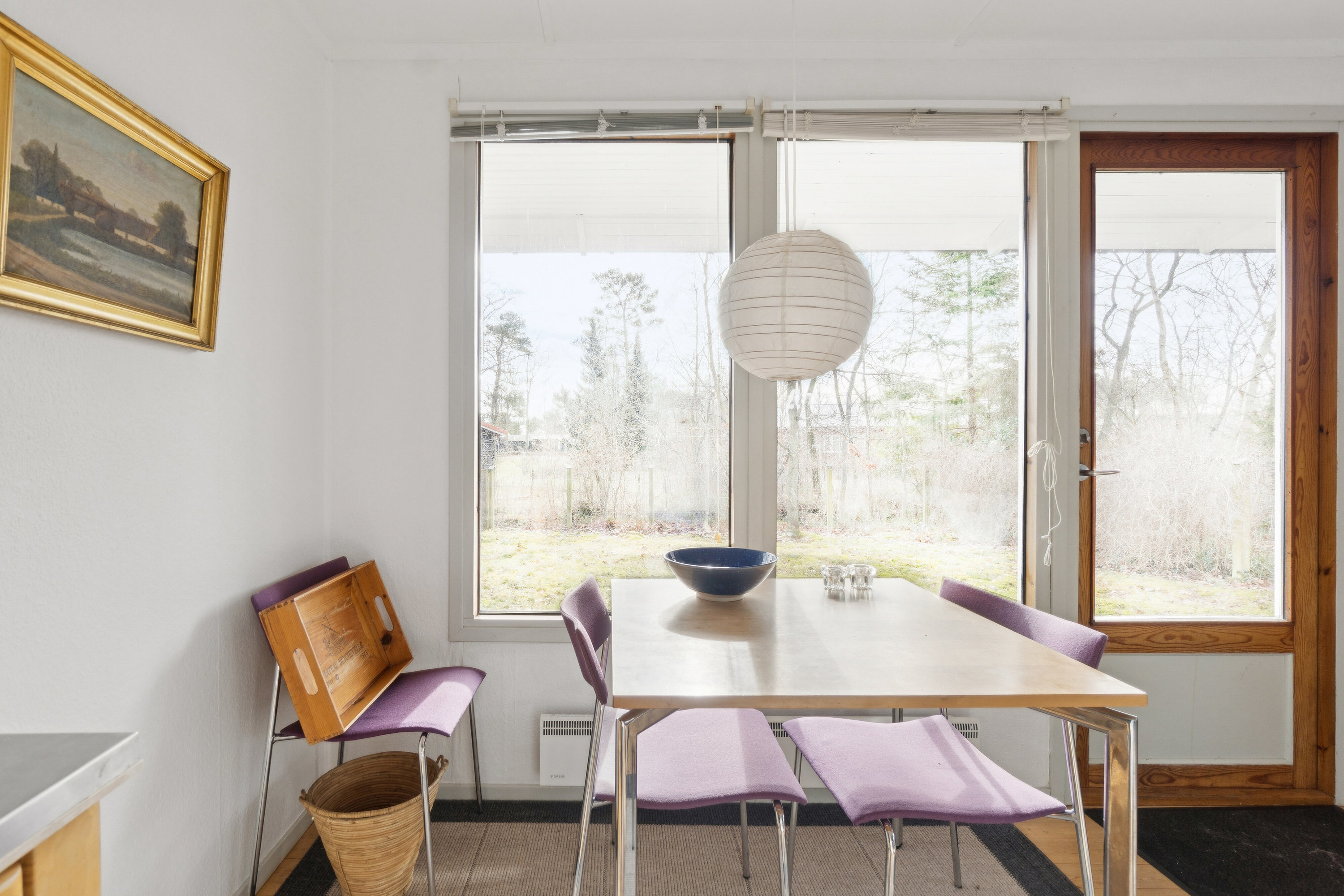 Fremhævet spisestue billede i fuldskærmstilstand. Billede af Myrevej 3, Balka, 3730 Nexø