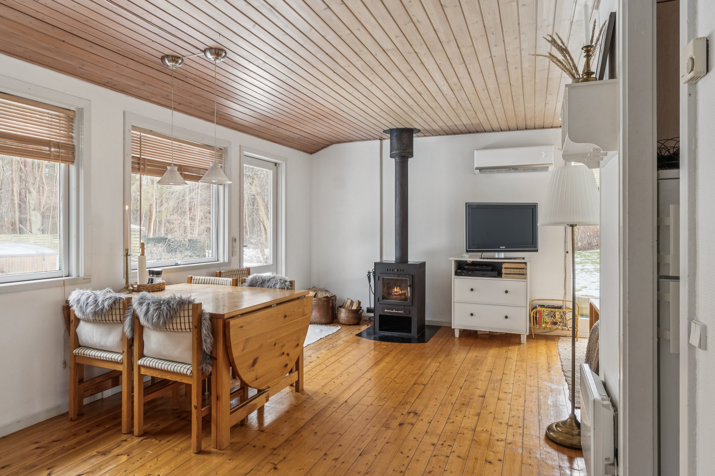 Fremhævet spisestue billede i fuldskærmstilstand. Billede af Præstekrogen 7, Ordrup, 4540 Fårevejle