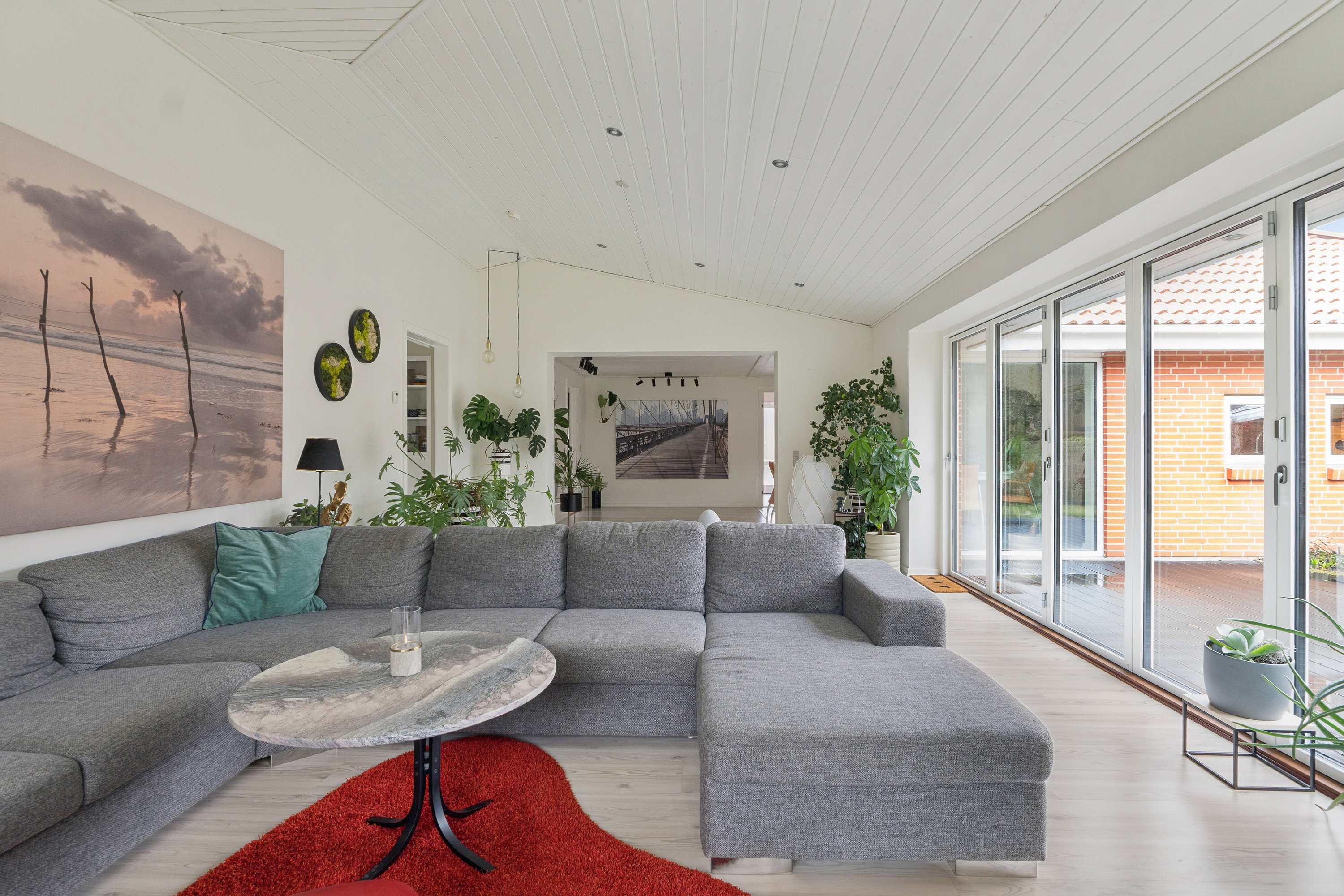 Fremhævet stue billede i fuldskærmstilstand. Billede af Smedegårdsvej 18, 7430 Ikast