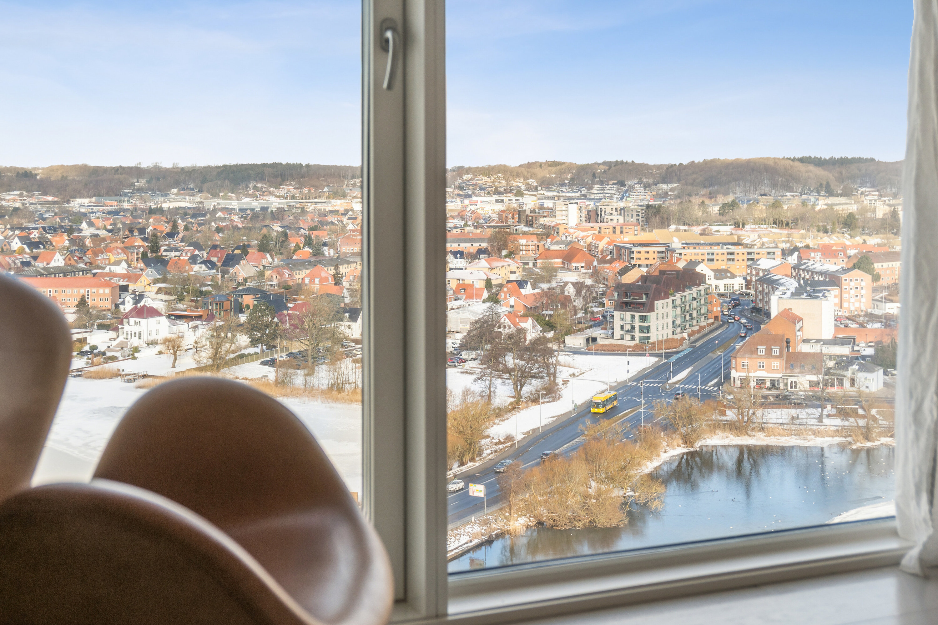 Fremhævet indendørs billede i fuldskærmstilstand. Billede af Papirfabrikken 52, 17. 3., 8600 Silkeborg