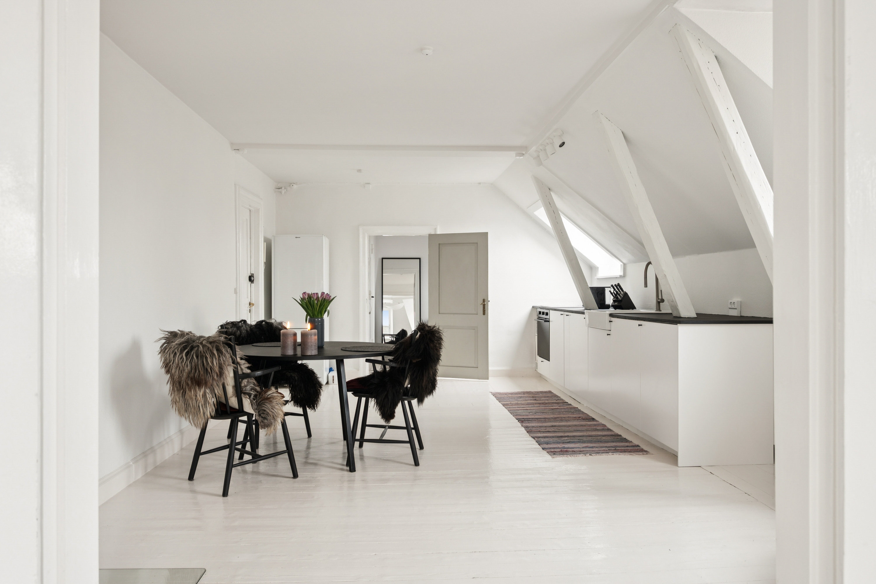 Fremhævet andet billede i fuldskærmstilstand. Billede af Hovedvagtsstræde 8, 3. tv., 3000 Helsingør