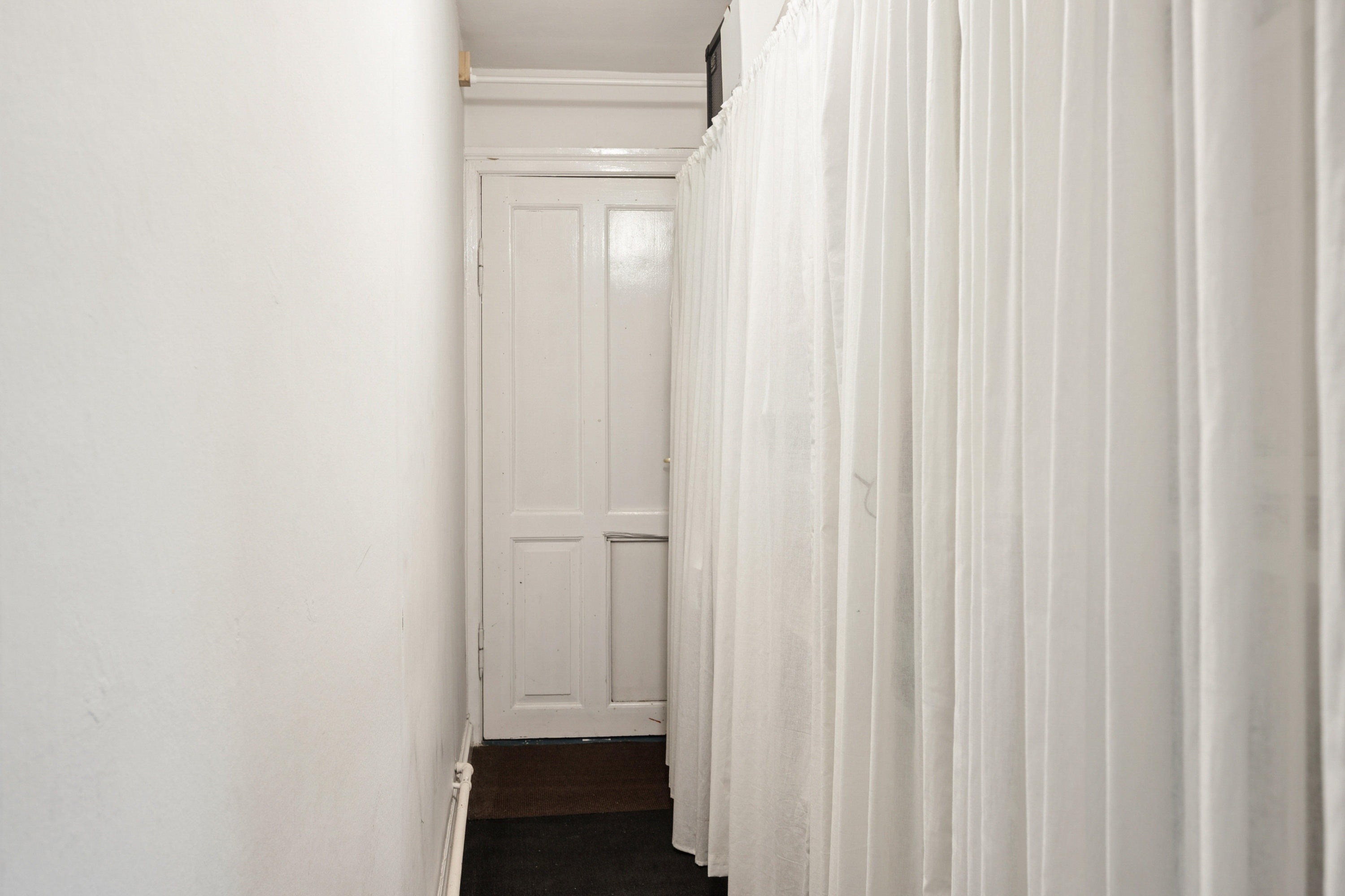 Fremhævet badeværelse billede i fuldskærmstilstand. Billede af Hovedvagtsstræde 8, 3. tv., 3000 Helsingør