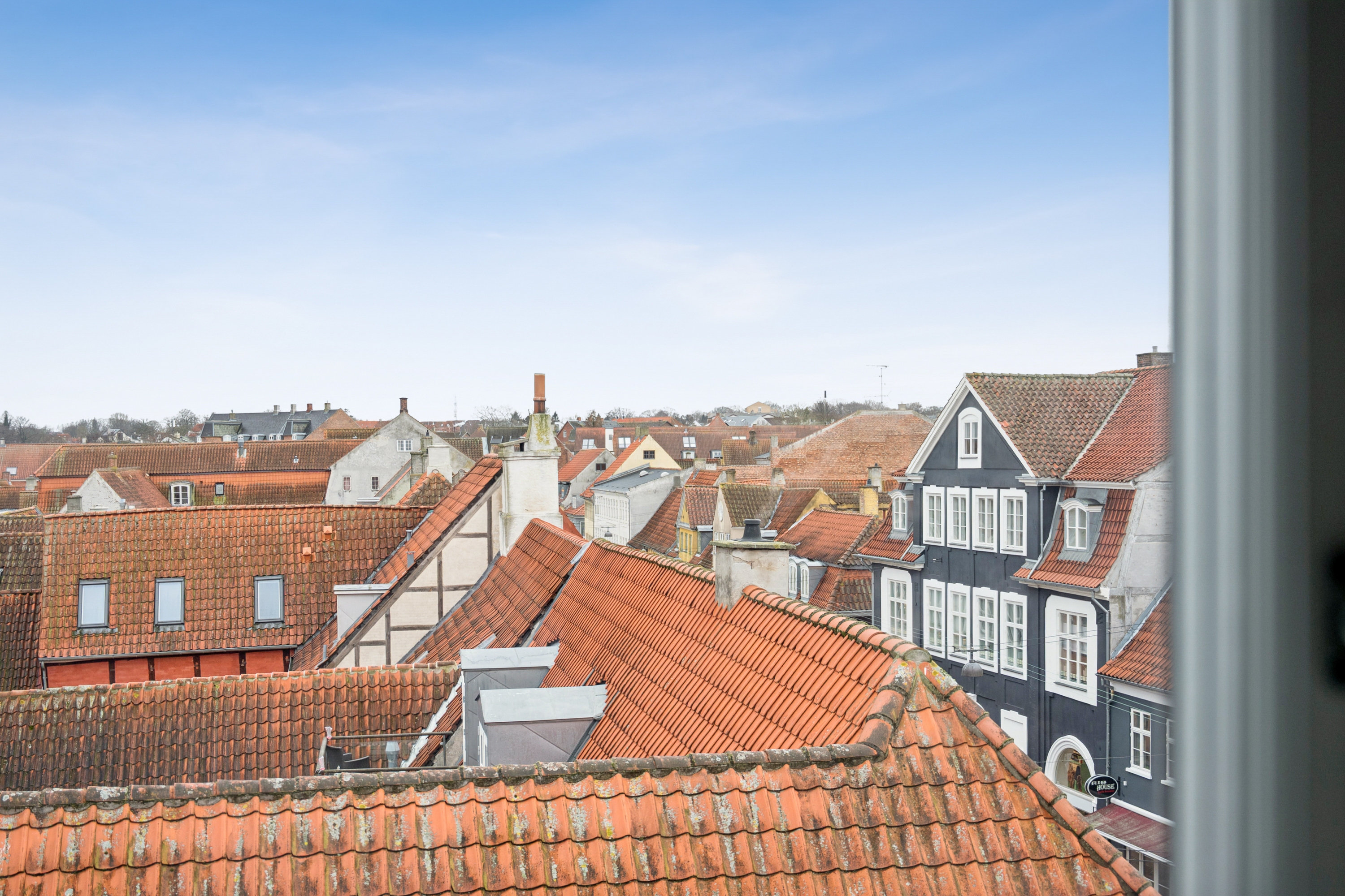 Fremhævet udsigt billede i fuldskærmstilstand. Billede af Hovedvagtsstræde 8, 3. tv., 3000 Helsingør