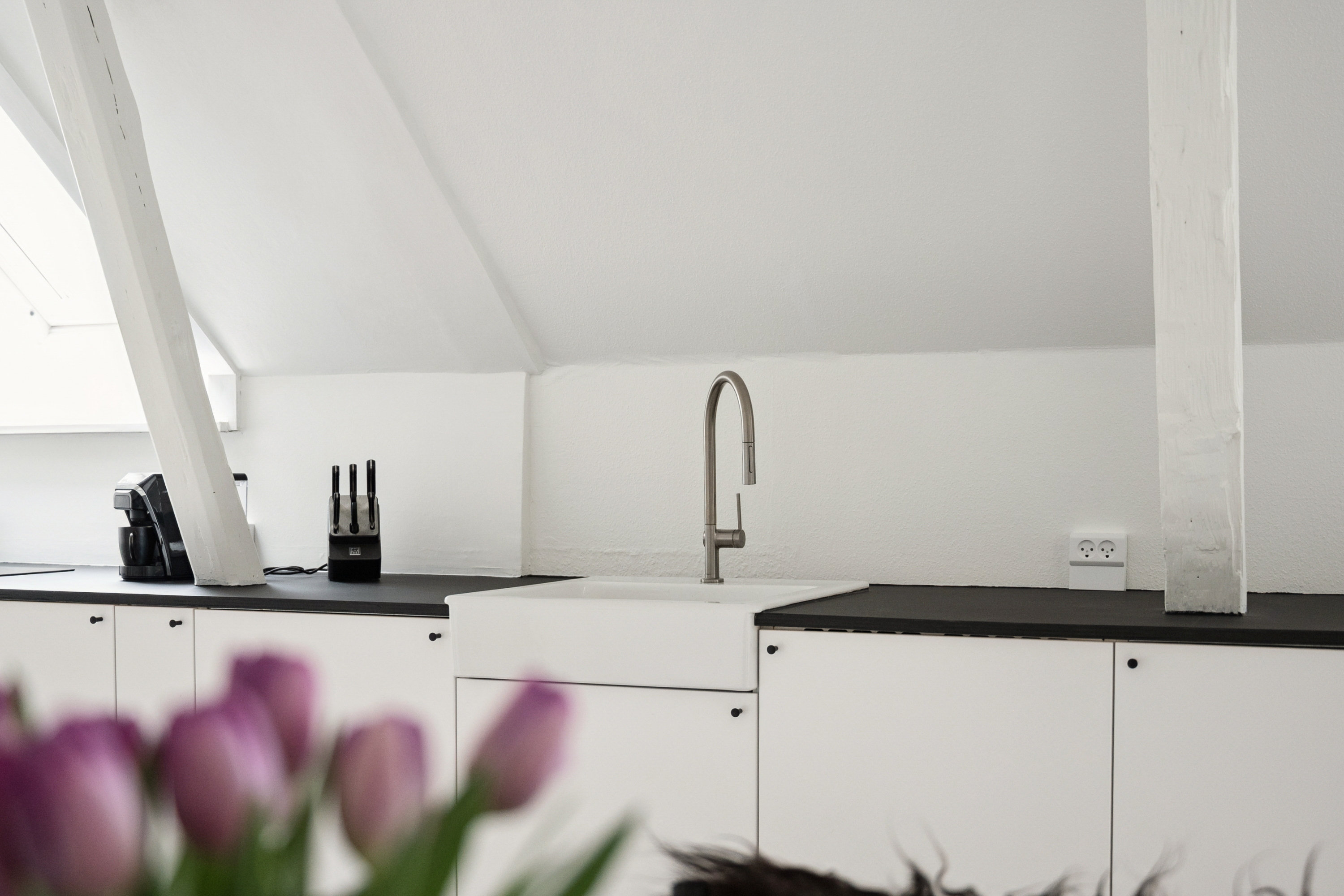 Fremhævet køkken billede i fuldskærmstilstand. Billede af Hovedvagtsstræde 8, 3. tv., 3000 Helsingør