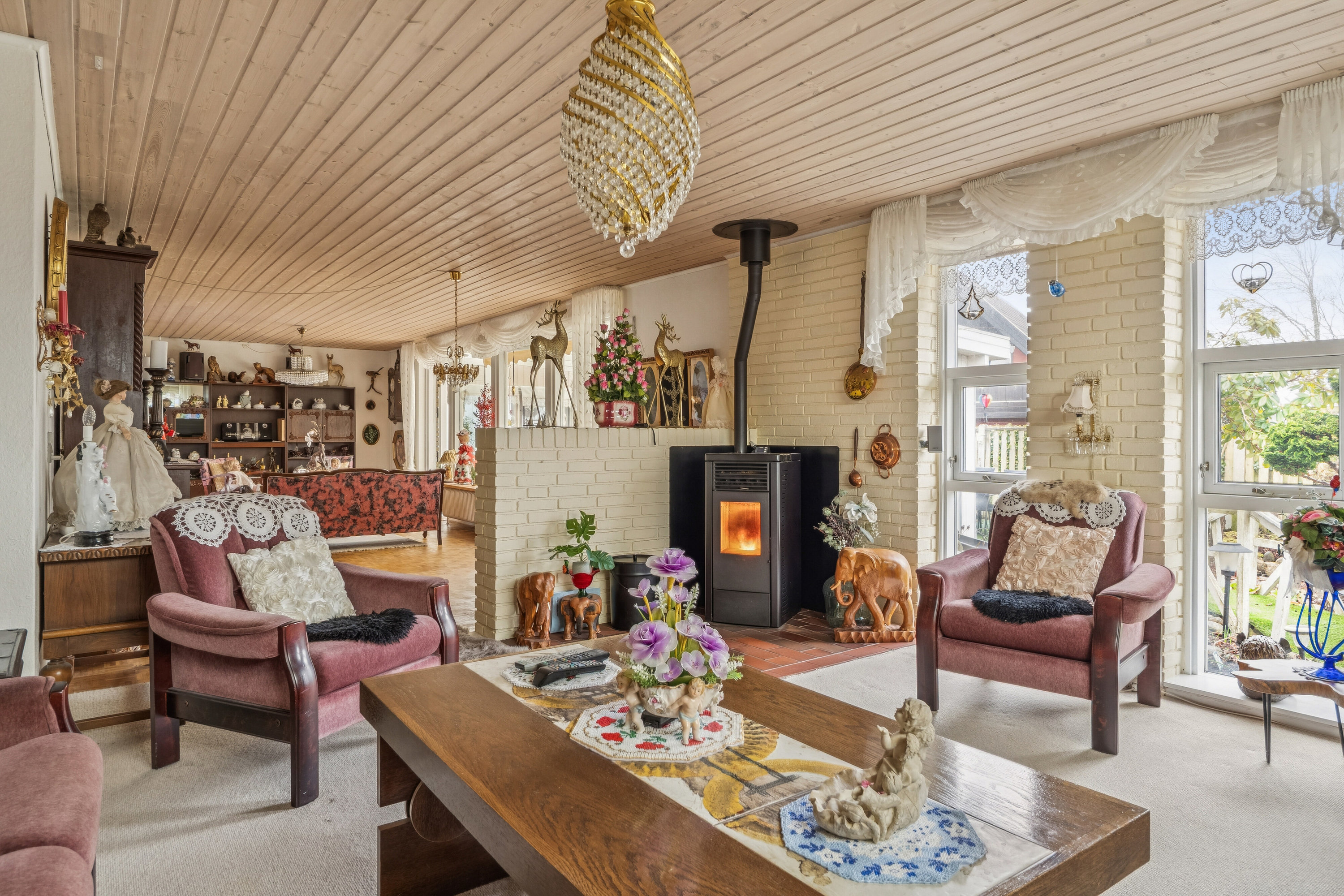 Fremhævet stue billede i fuldskærmstilstand. Billede af Wistoftsvej 10, 7430 Ikast