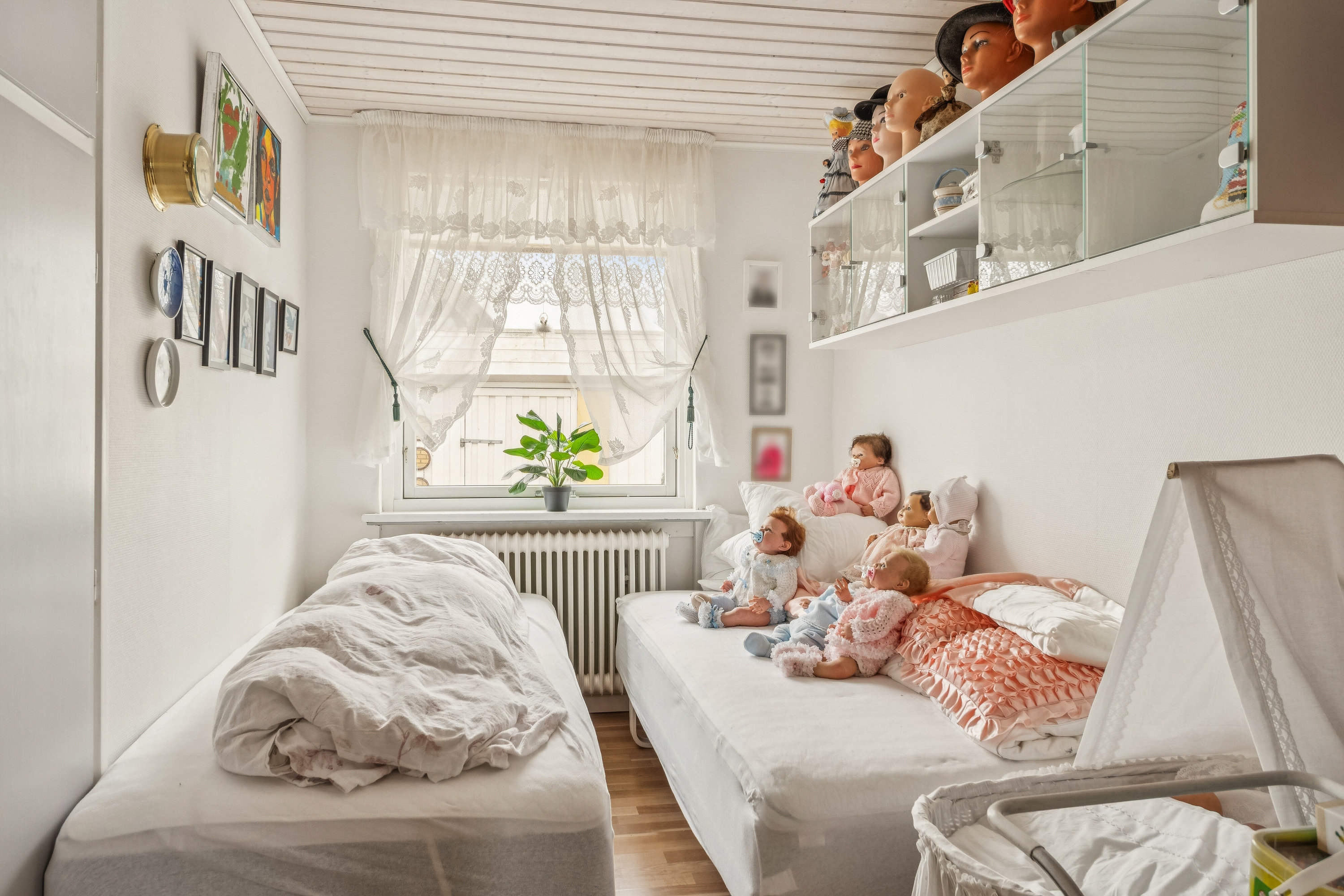 Fremhævet børneværelse billede i fuldskærmstilstand. Billede af Wistoftsvej 10, 7430 Ikast