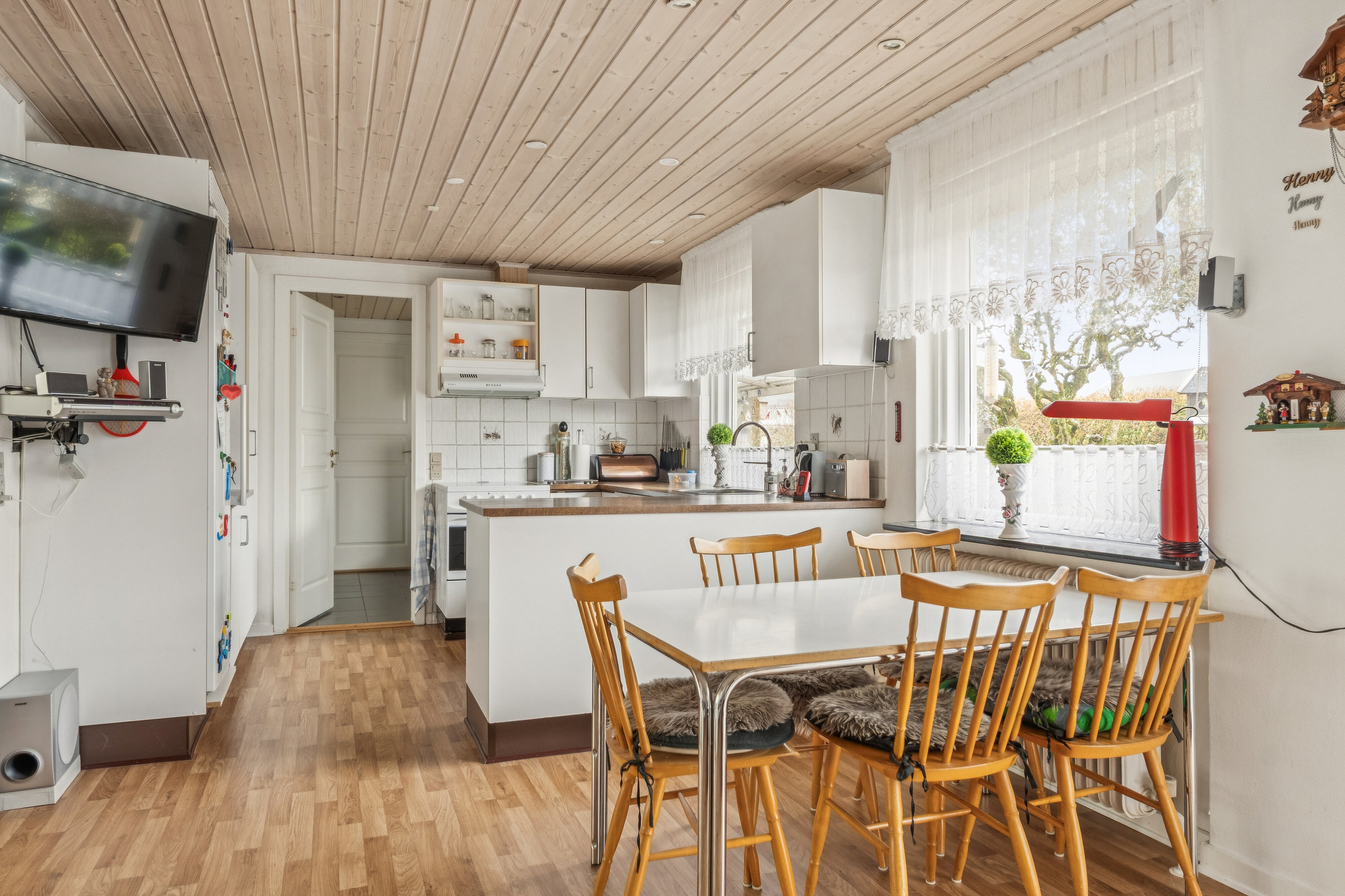 Fremhævet spisestue billede i fuldskærmstilstand. Billede af Wistoftsvej 10, 7430 Ikast