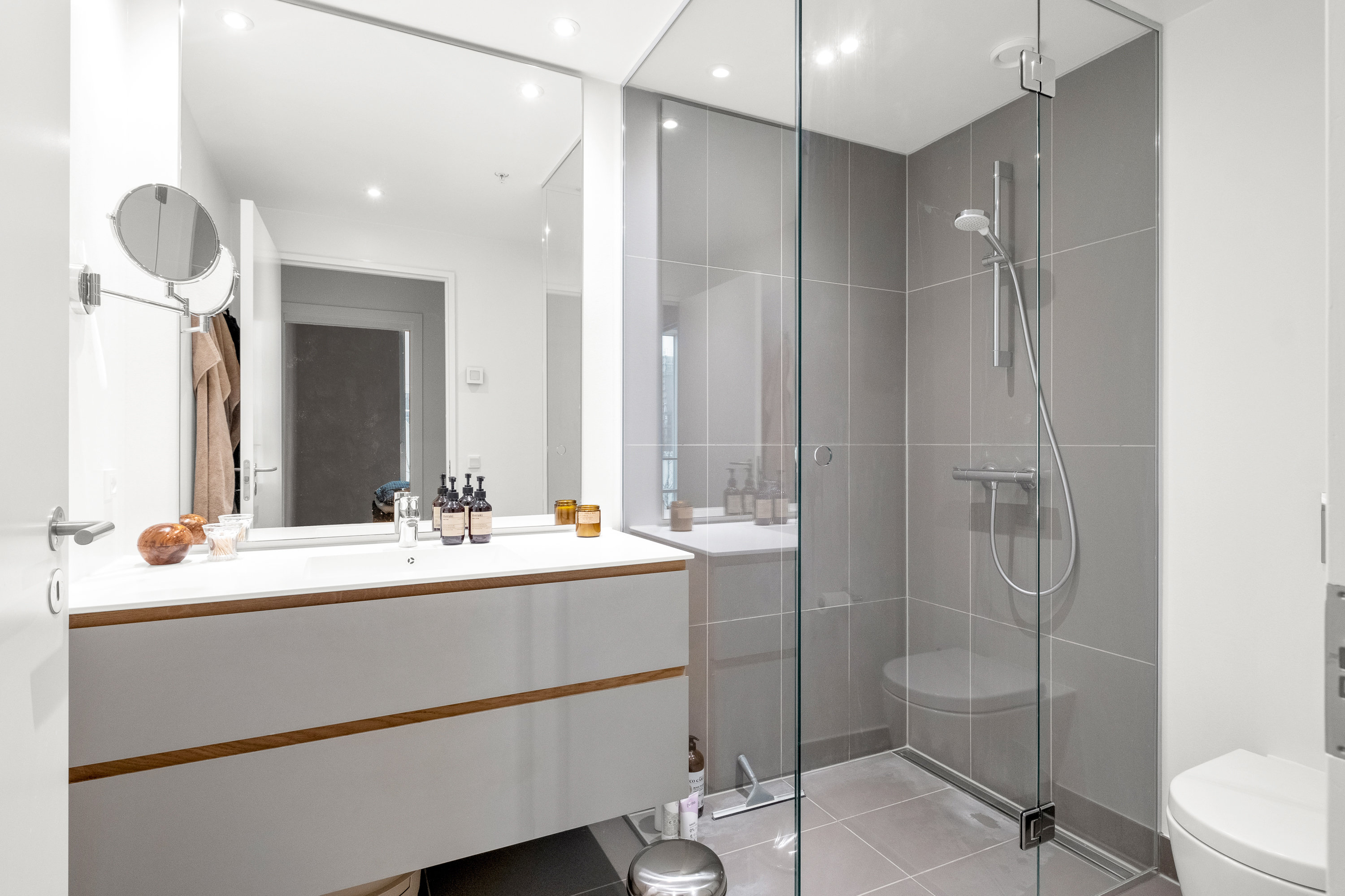 Fremhævet badeværelse billede i fuldskærmstilstand. Billede af Helga Pedersens Gade 43, 8000 Aarhus C