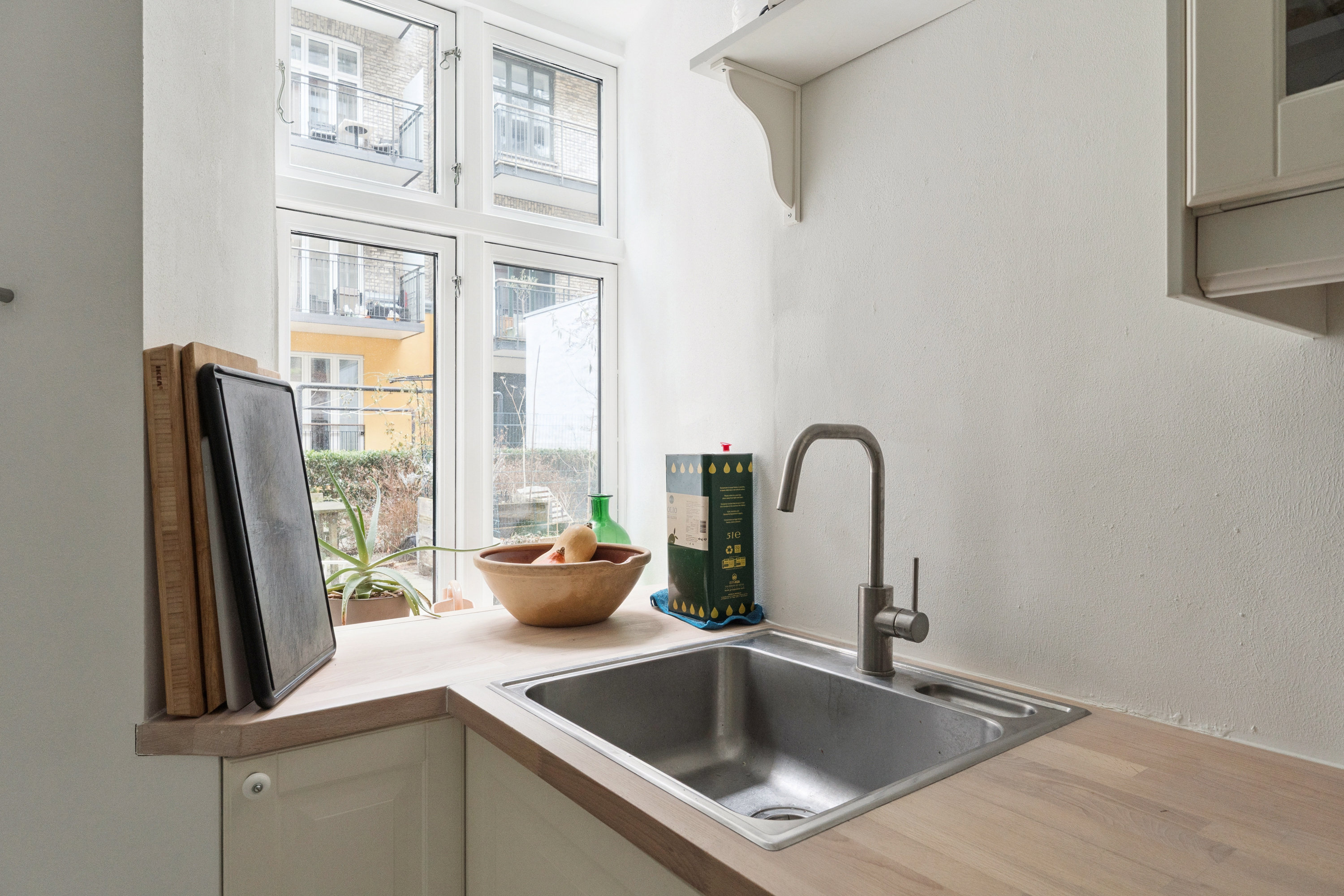 Fremhævet køkken billede i fuldskærmstilstand. Billede af Marstalsgade 32, st.. th., 2100 København Ø