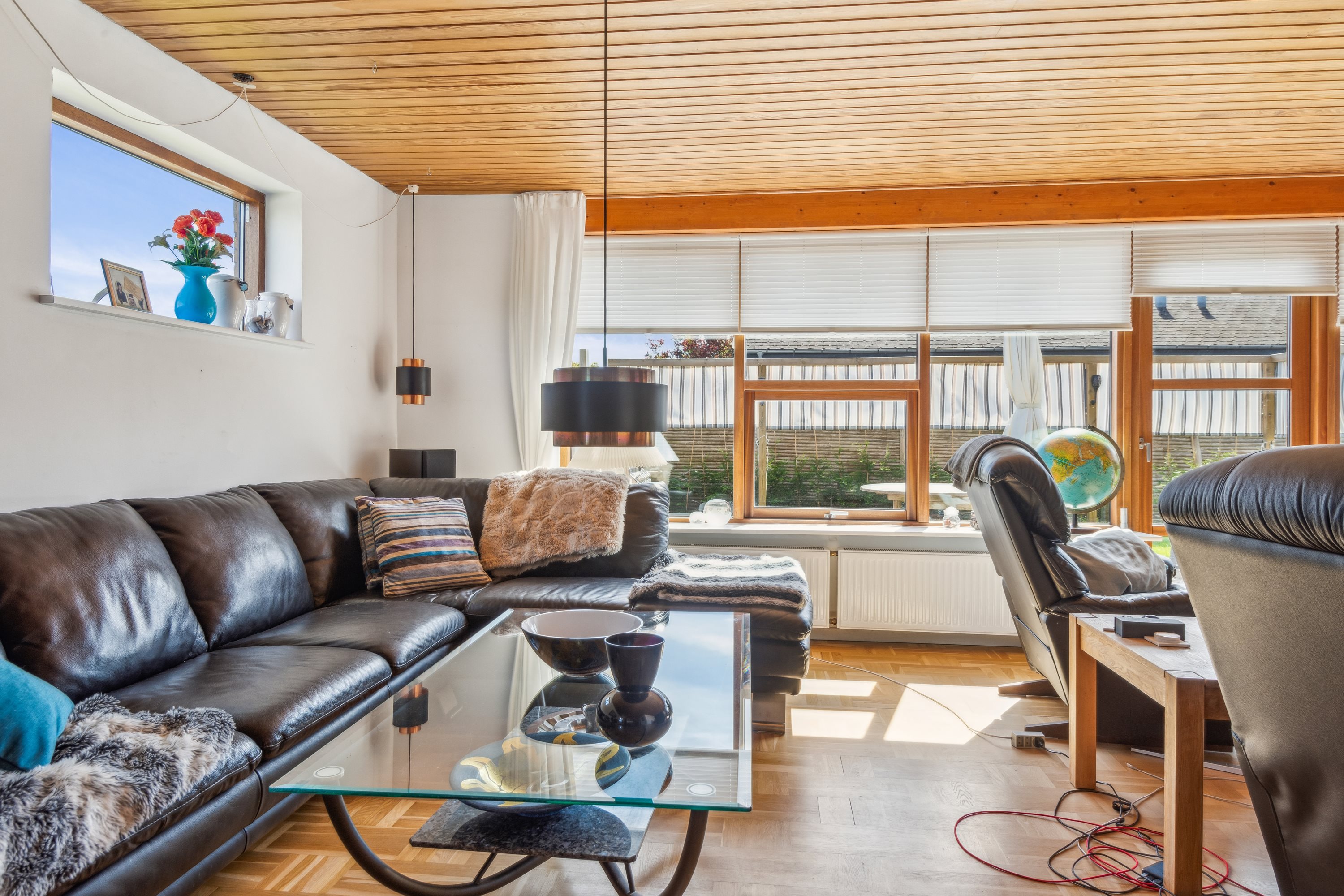 Fremhævet stue billede i fuldskærmstilstand. Billede af Spergelvej 35, 9270 Klarup