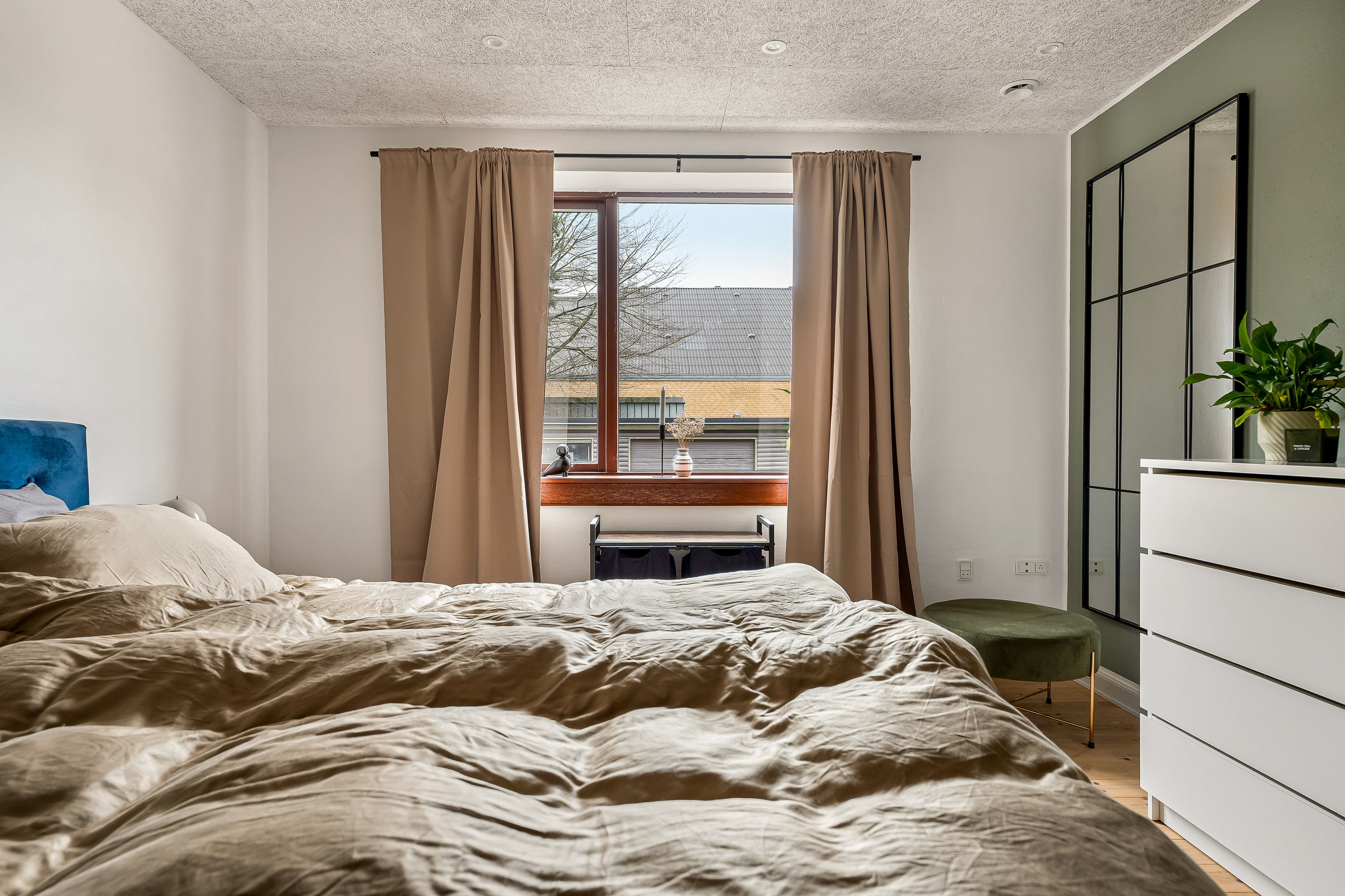 Fremhævet soveværelse billede i fuldskærmstilstand. Billede af Vinkelgade 11, st.. tv., 7400 Herning