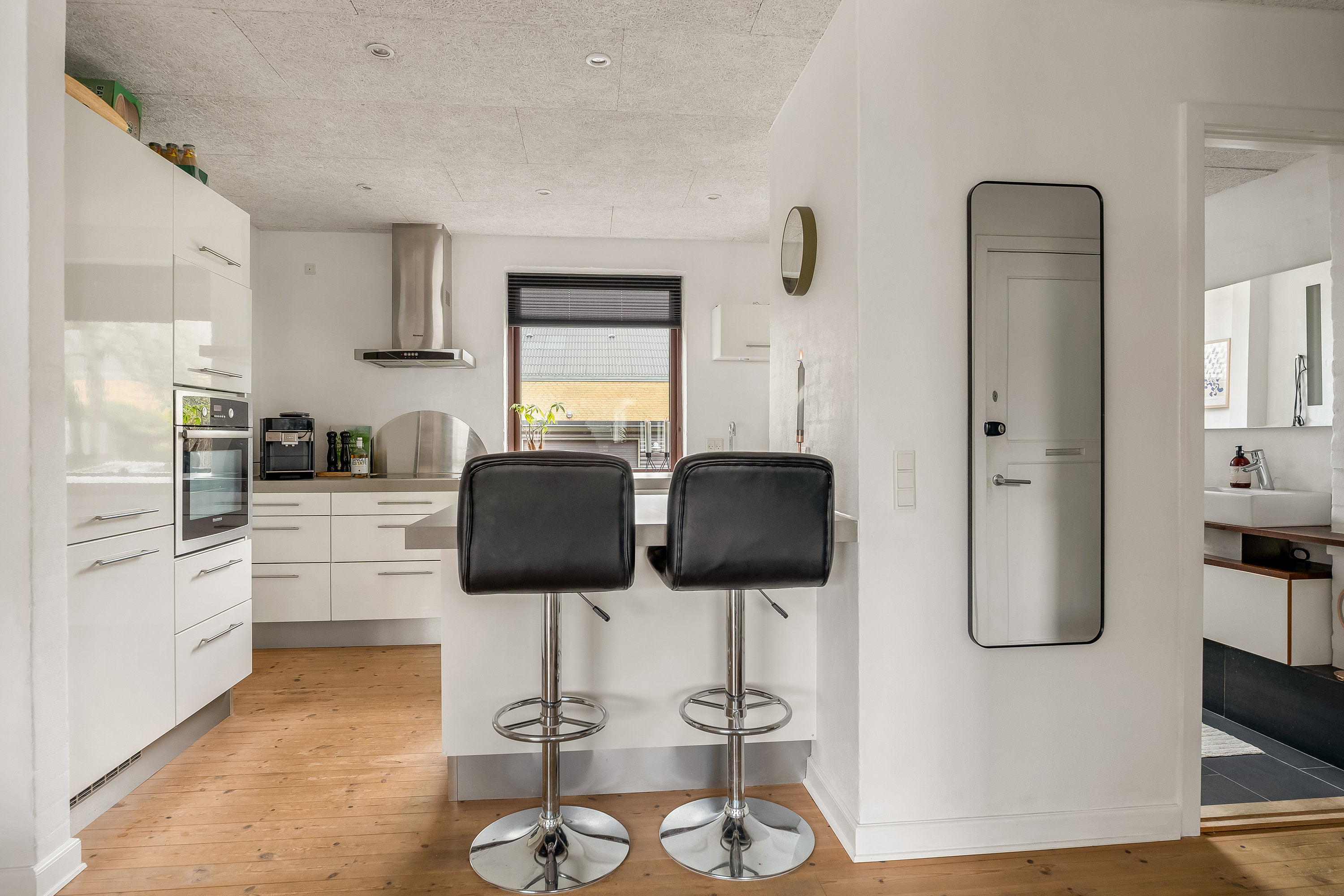 Fremhævet køkken alrum billede i fuldskærmstilstand. Billede af Vinkelgade 11, st.. tv., 7400 Herning