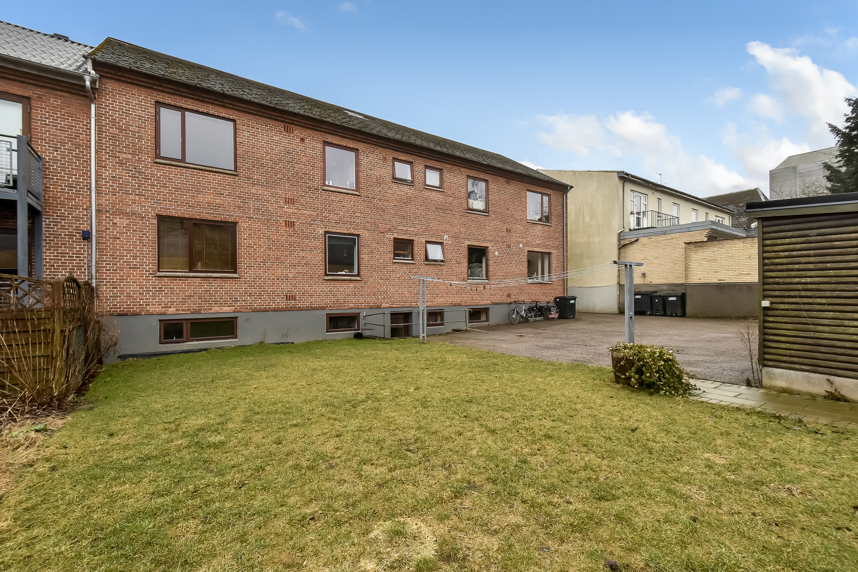 Fremhævet ejendommen billede i fuldskærmstilstand. Billede af Vinkelgade 11, st.. tv., 7400 Herning