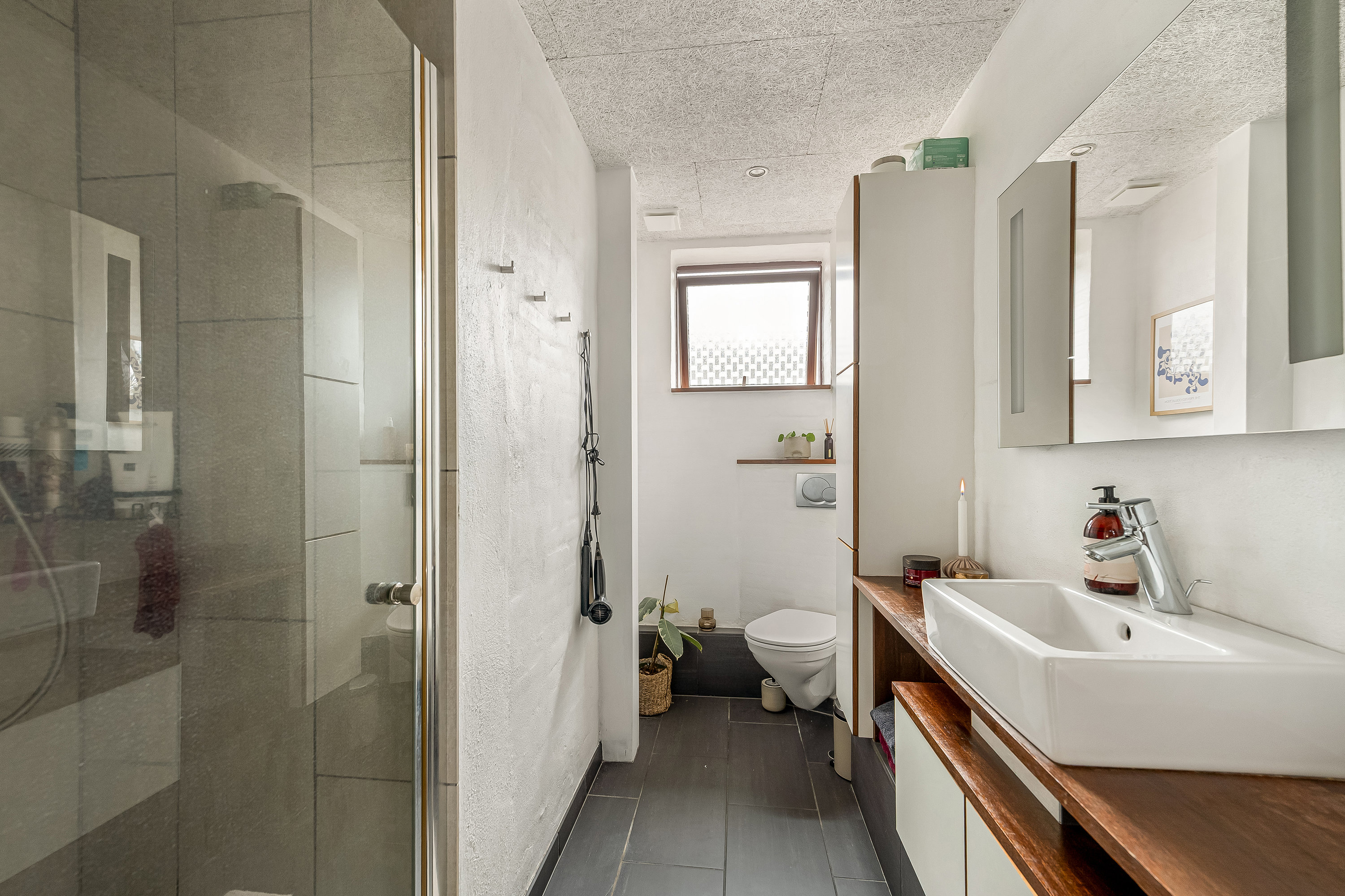 Fremhævet badeværelse billede i fuldskærmstilstand. Billede af Vinkelgade 11, st.. tv., 7400 Herning