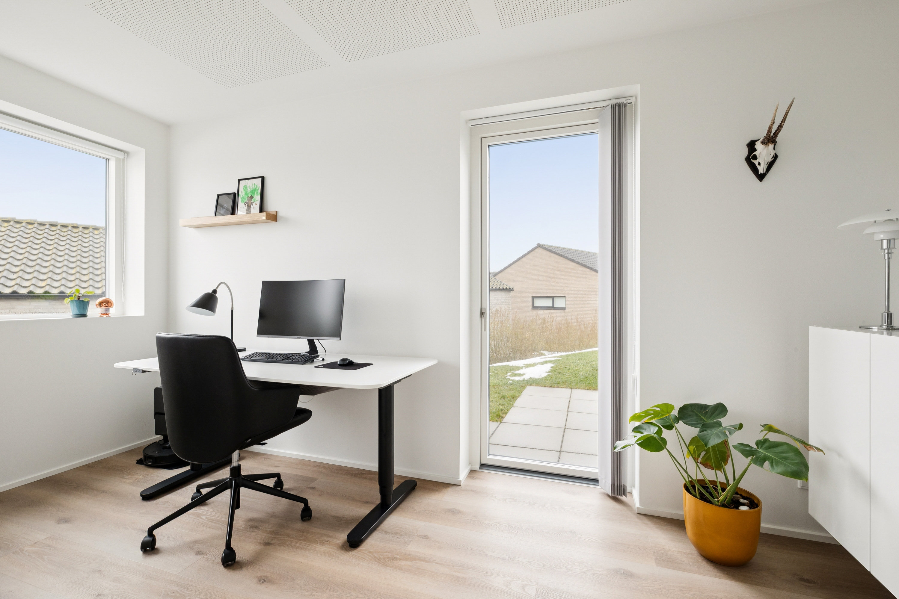 Fremhævet værelse 1 billede i fuldskærmstilstand. Billede af Hvidkløverhøjen 43, Gram, 8660 Skanderborg