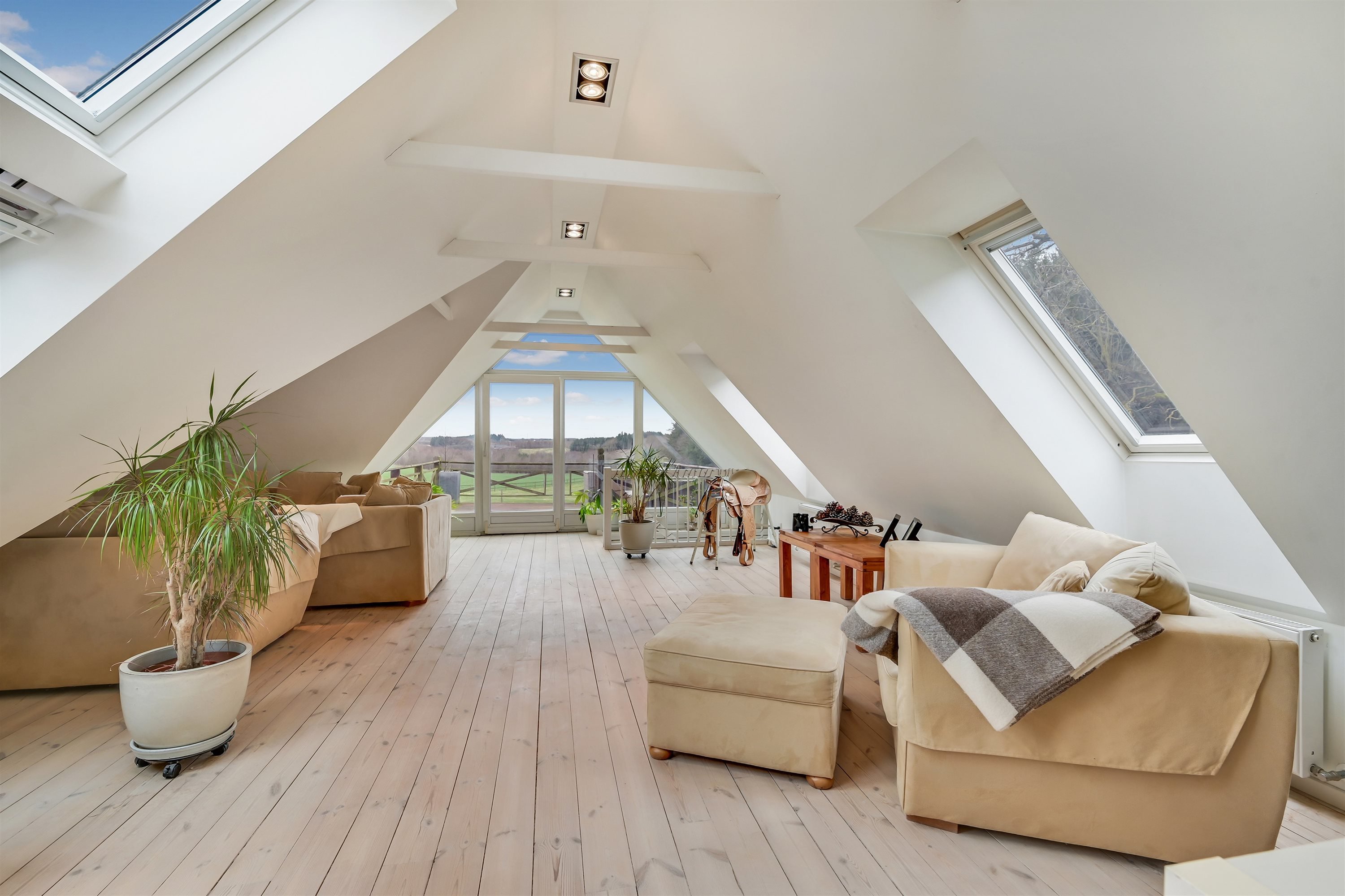 Fremhævet  billede i fuldskærmstilstand. Billede af Storhedevejen 17, 8850 Bjerringbro