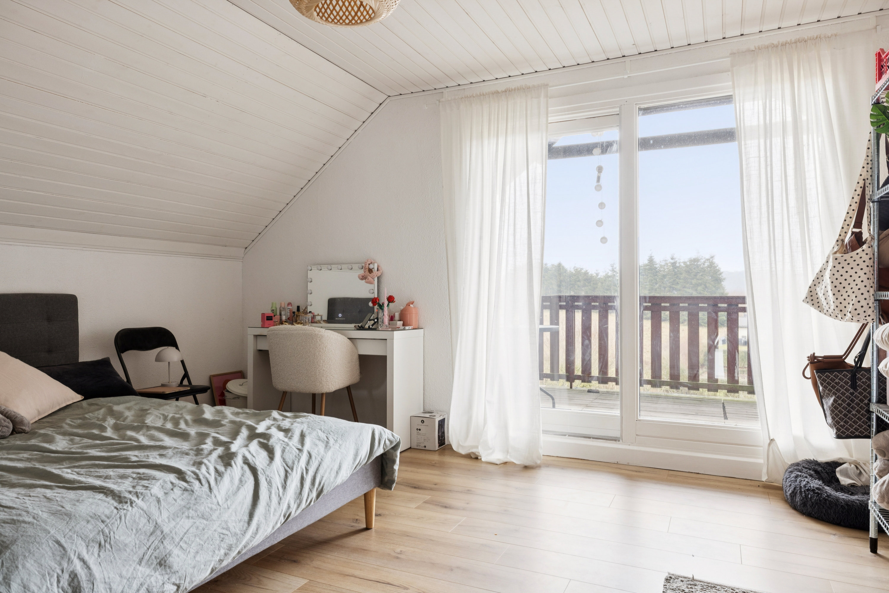 Fremhævet værelse billede i fuldskærmstilstand. Billede af Ravnekærvej 41, 5631 Ebberup