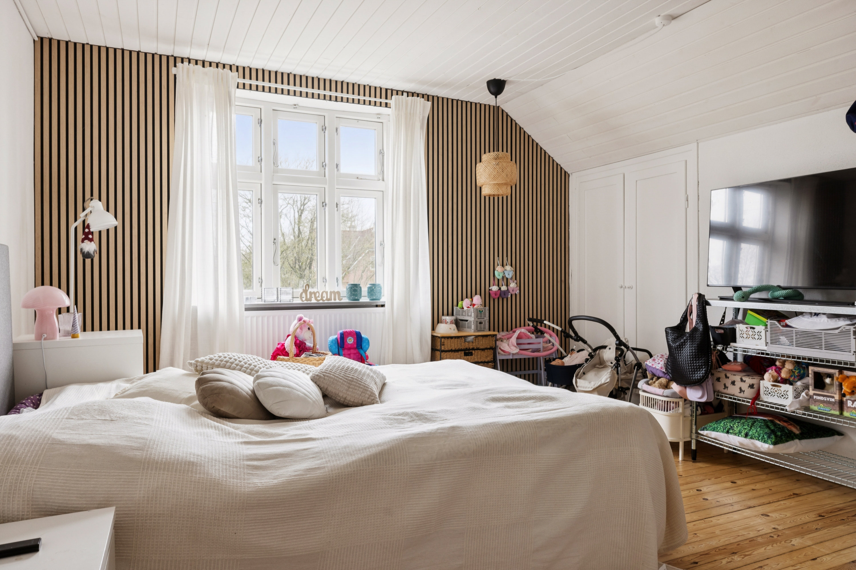 Fremhævet værelse billede i fuldskærmstilstand. Billede af Ravnekærvej 41, 5631 Ebberup