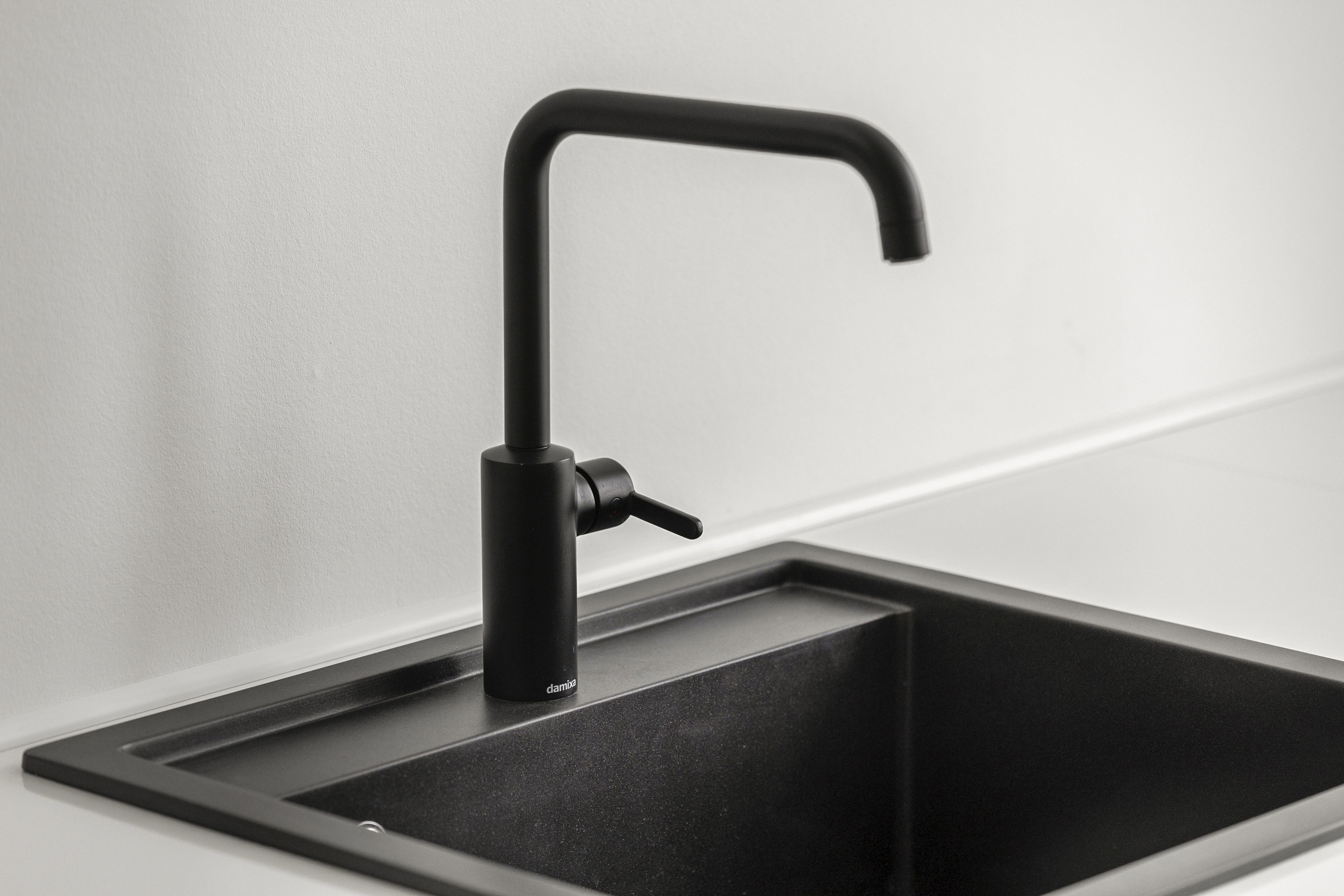 Fremhævet køkken billede i fuldskærmstilstand. Billede af Holmehusvej 71, 2. th., 5000 Odense C