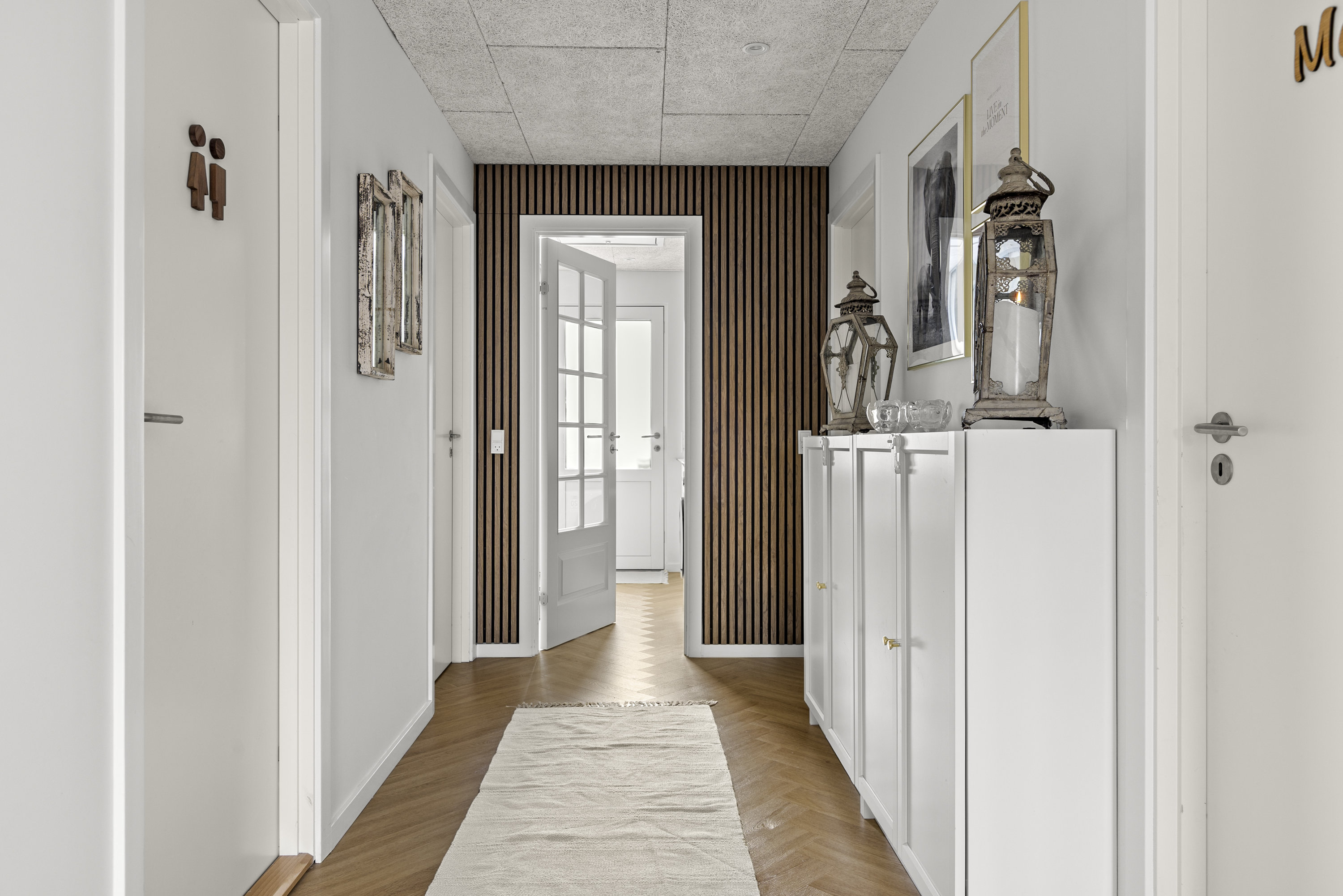 Fremhævet gang billede i fuldskærmstilstand. Billede af Fyrrevænget 30, 4293 Dianalund