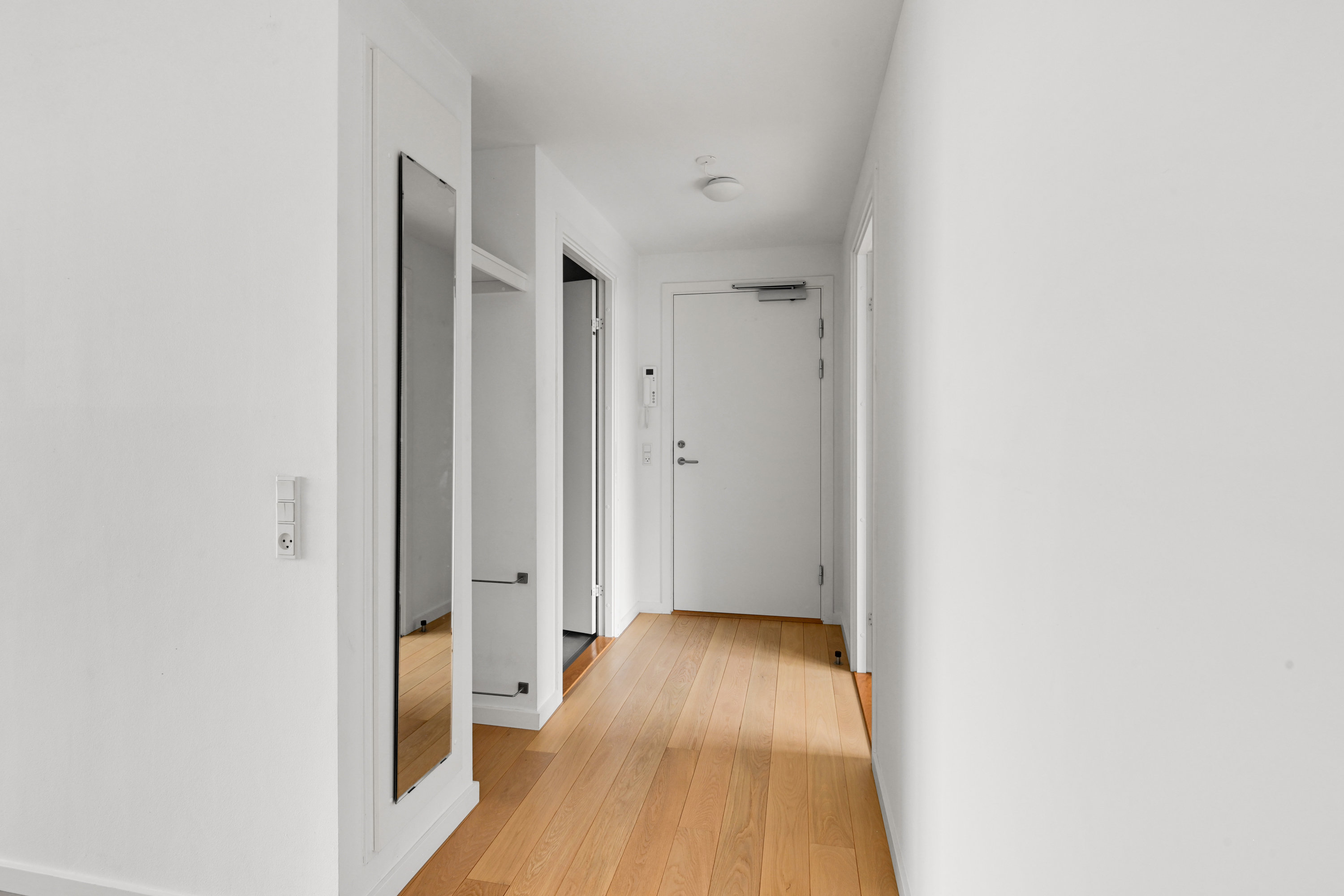 Fremhævet  billede i fuldskærmstilstand. Billede af Robert Jacobsens Vej 91, 2. tv., 2300 København S