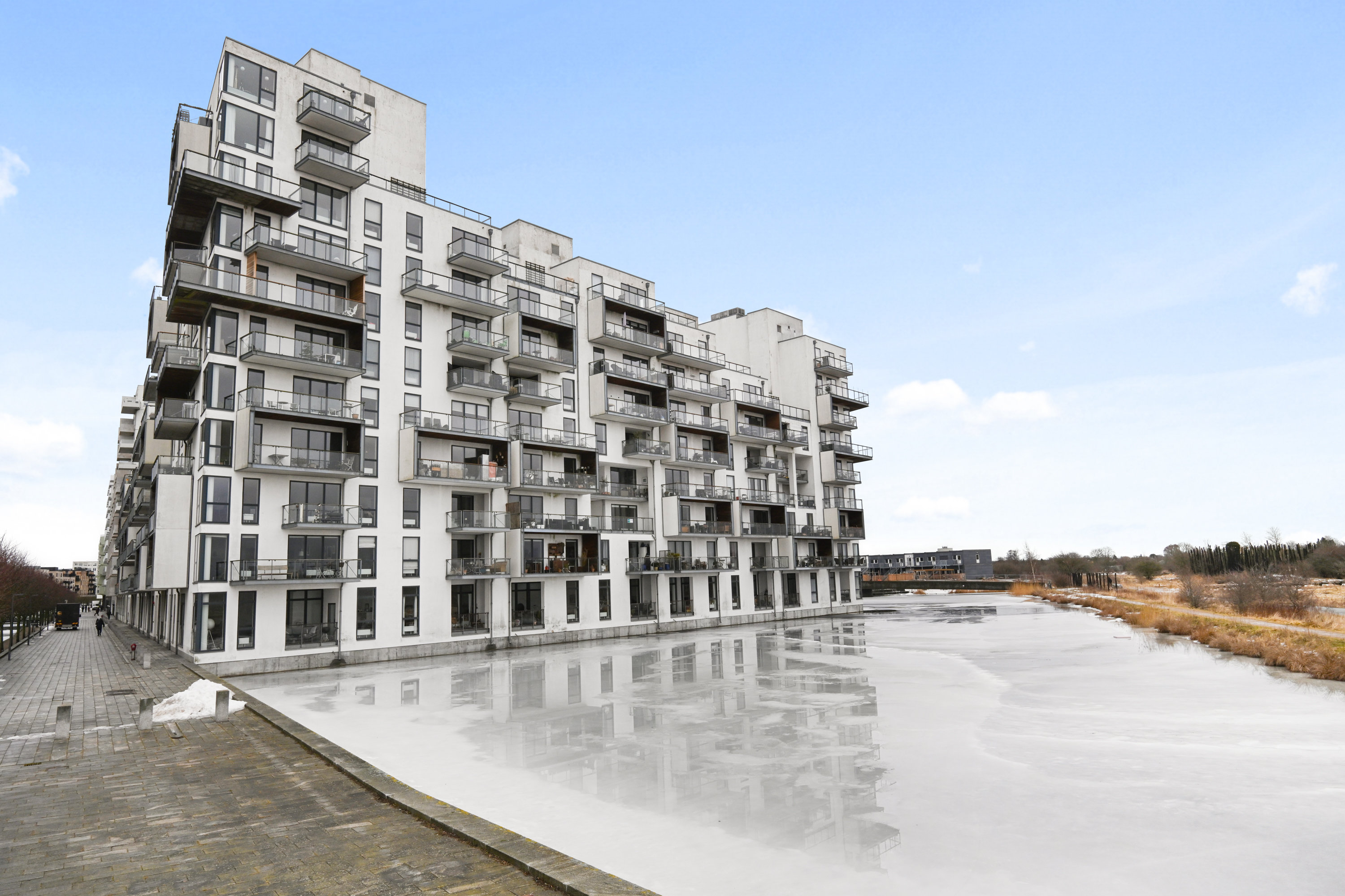 Fremhævet  billede i fuldskærmstilstand. Billede af Robert Jacobsens Vej 91, 2. tv., 2300 København S