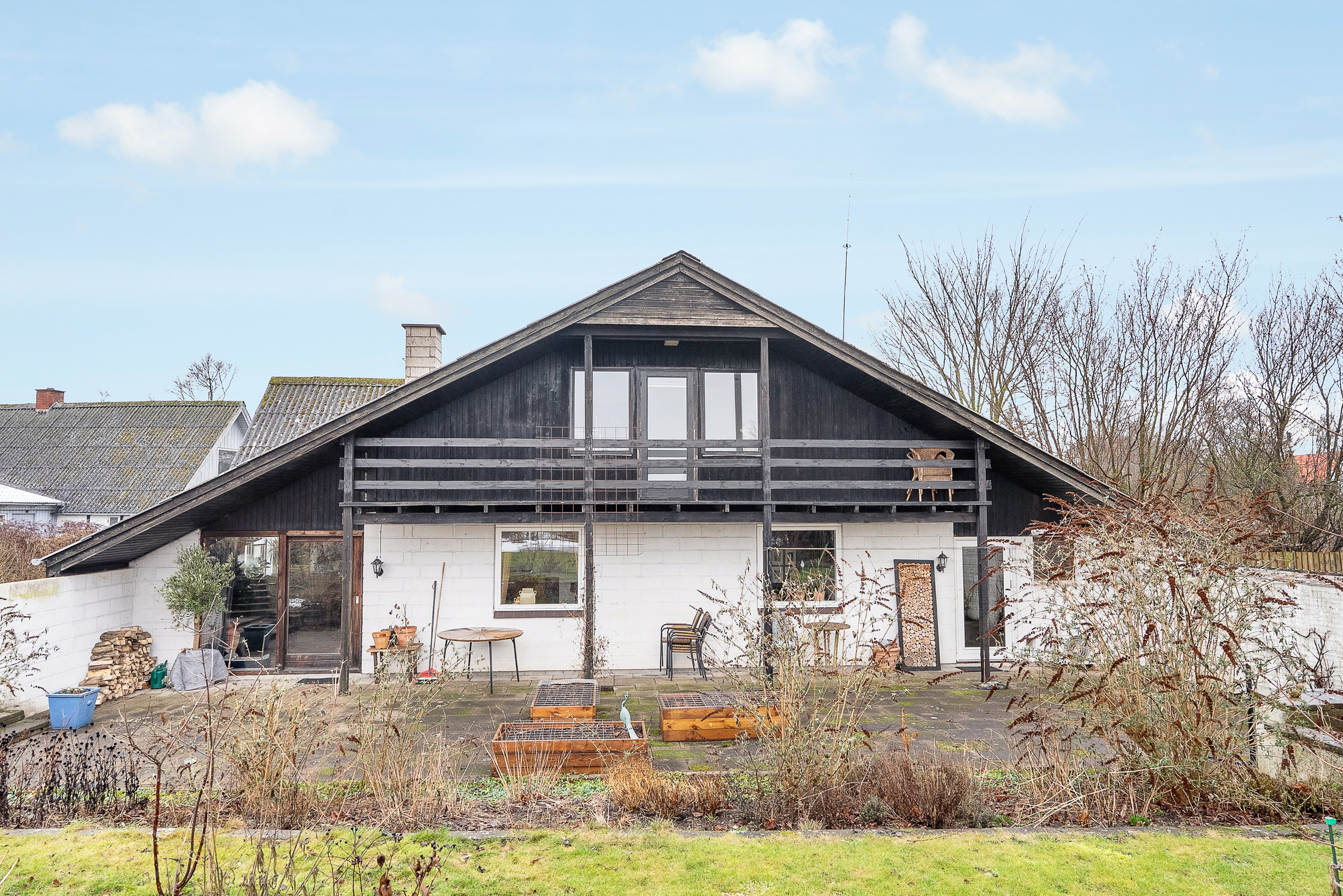 Fremhævet facade billede i fuldskærmstilstand. Billede af Kirkevej 33, Nr Højrup, 5450 Otterup