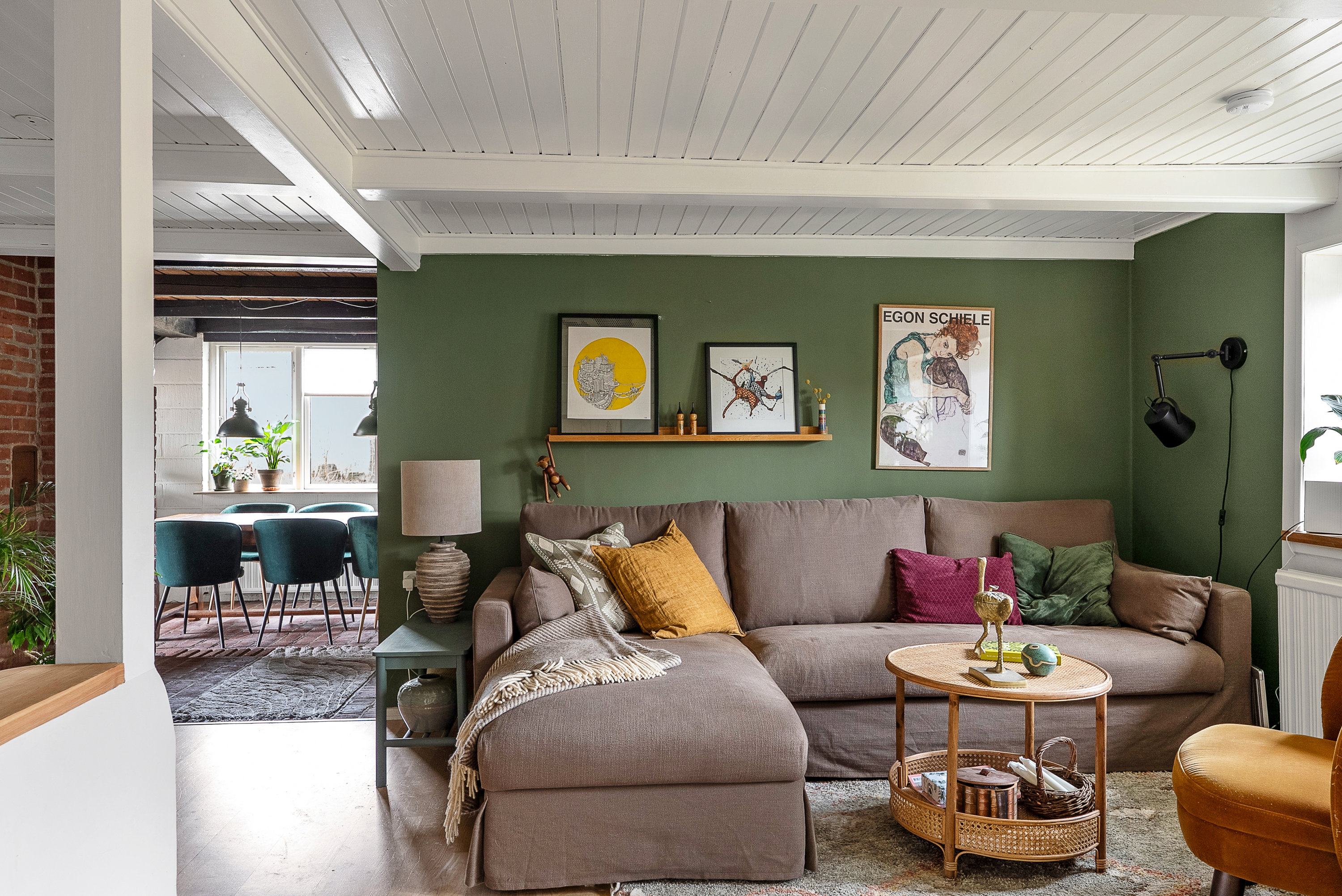 Fremhævet stue billede i fuldskærmstilstand. Billede af Kirkevej 33, Nr Højrup, 5450 Otterup