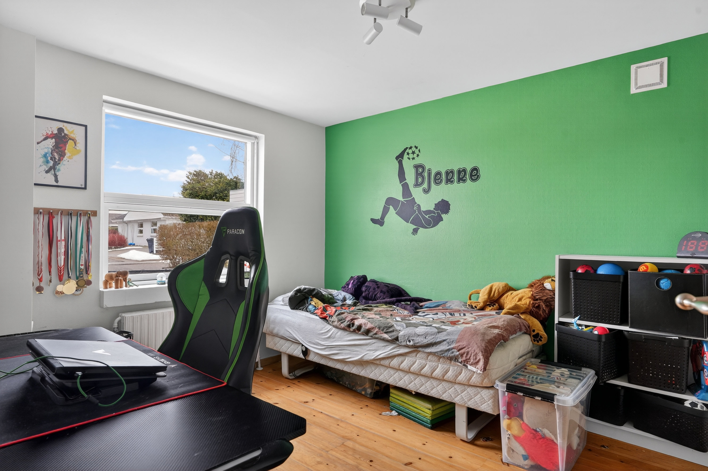 Fremhævet værelse billede i fuldskærmstilstand. Billede af Risvænget 17, Tuse, 4300 Holbæk