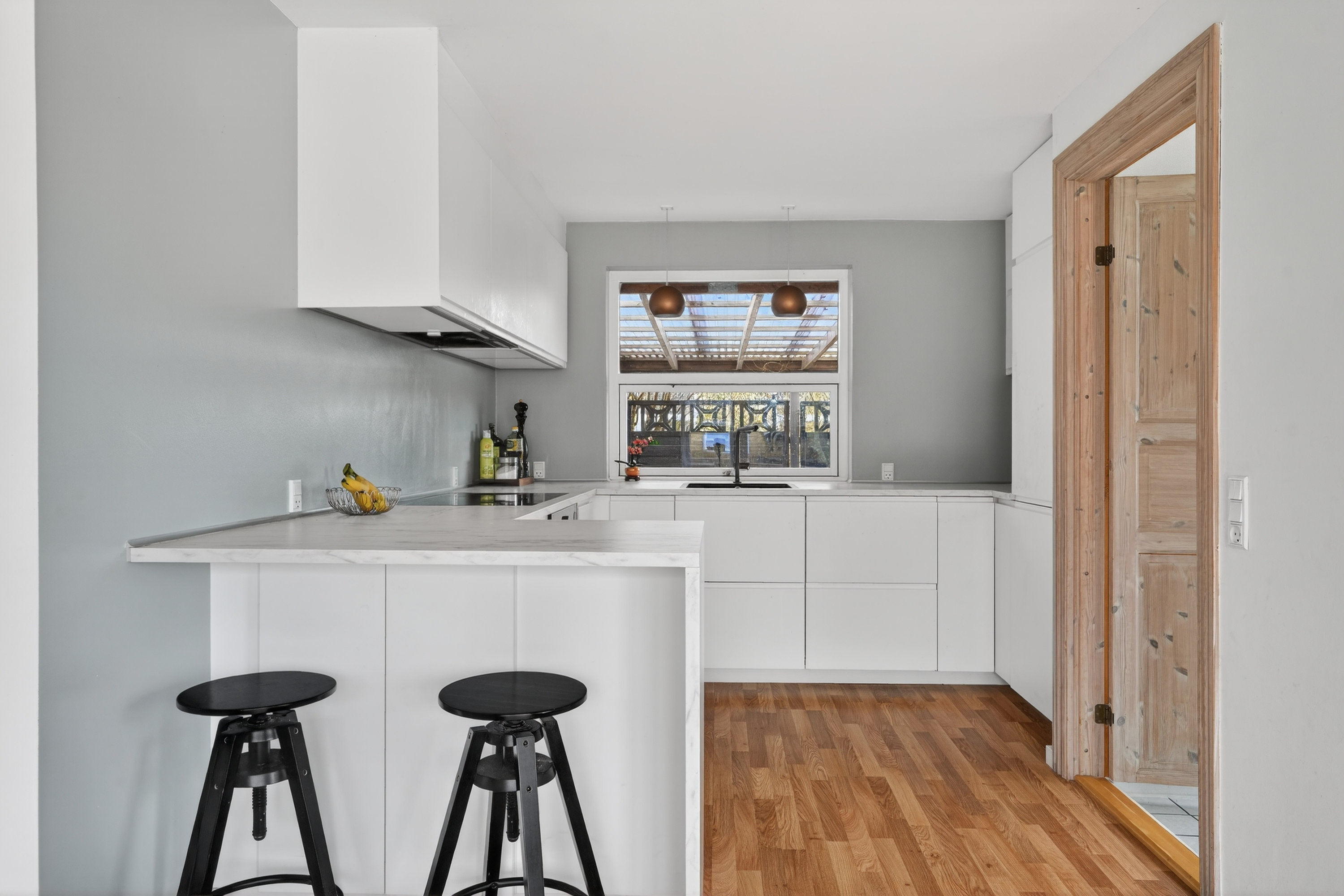 Fremhævet køkken billede i fuldskærmstilstand. Billede af Risvænget 17, Tuse, 4300 Holbæk