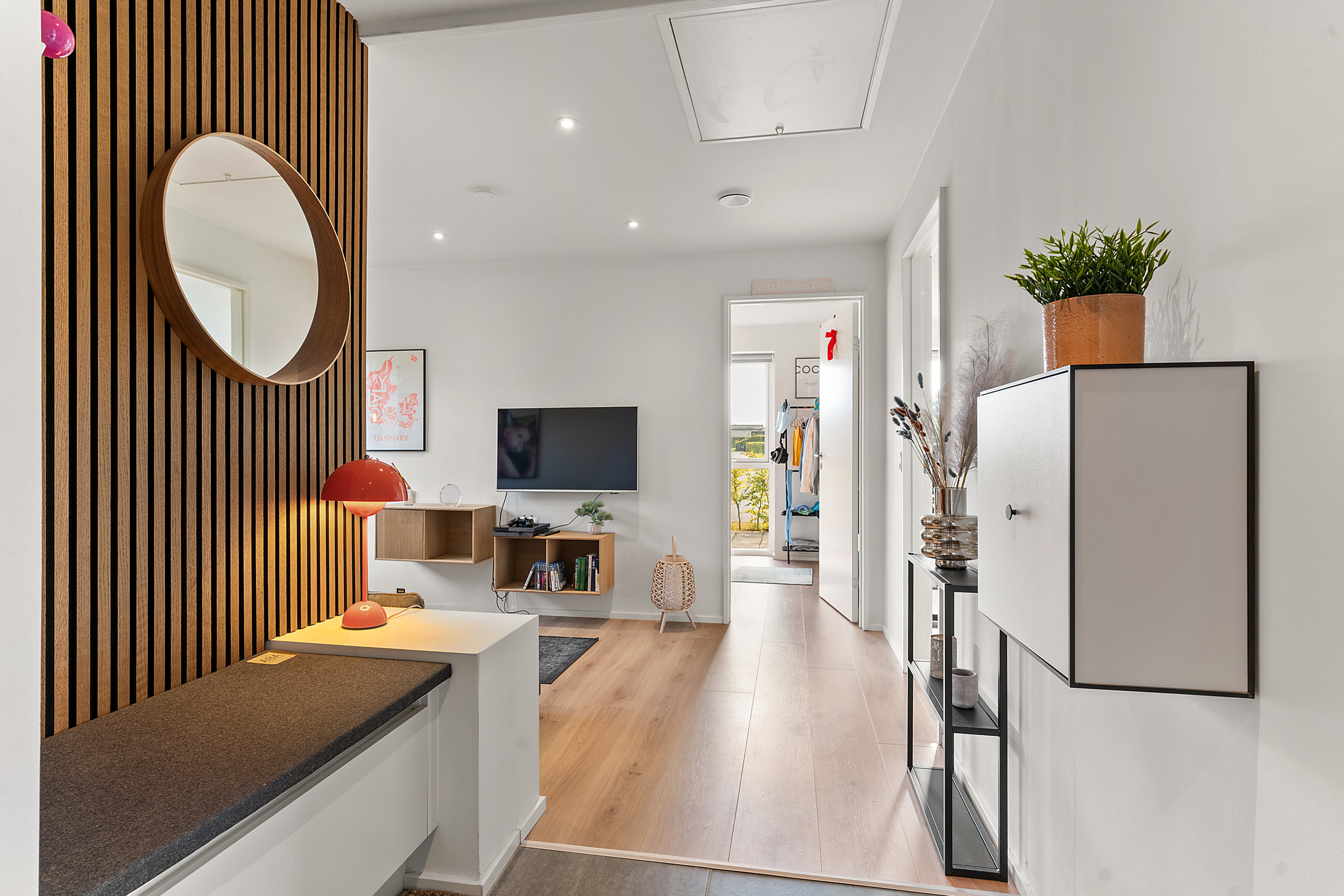 Fremhævet  billede i fuldskærmstilstand. Billede af Nordkaperen 30, 8960 Randers SØ