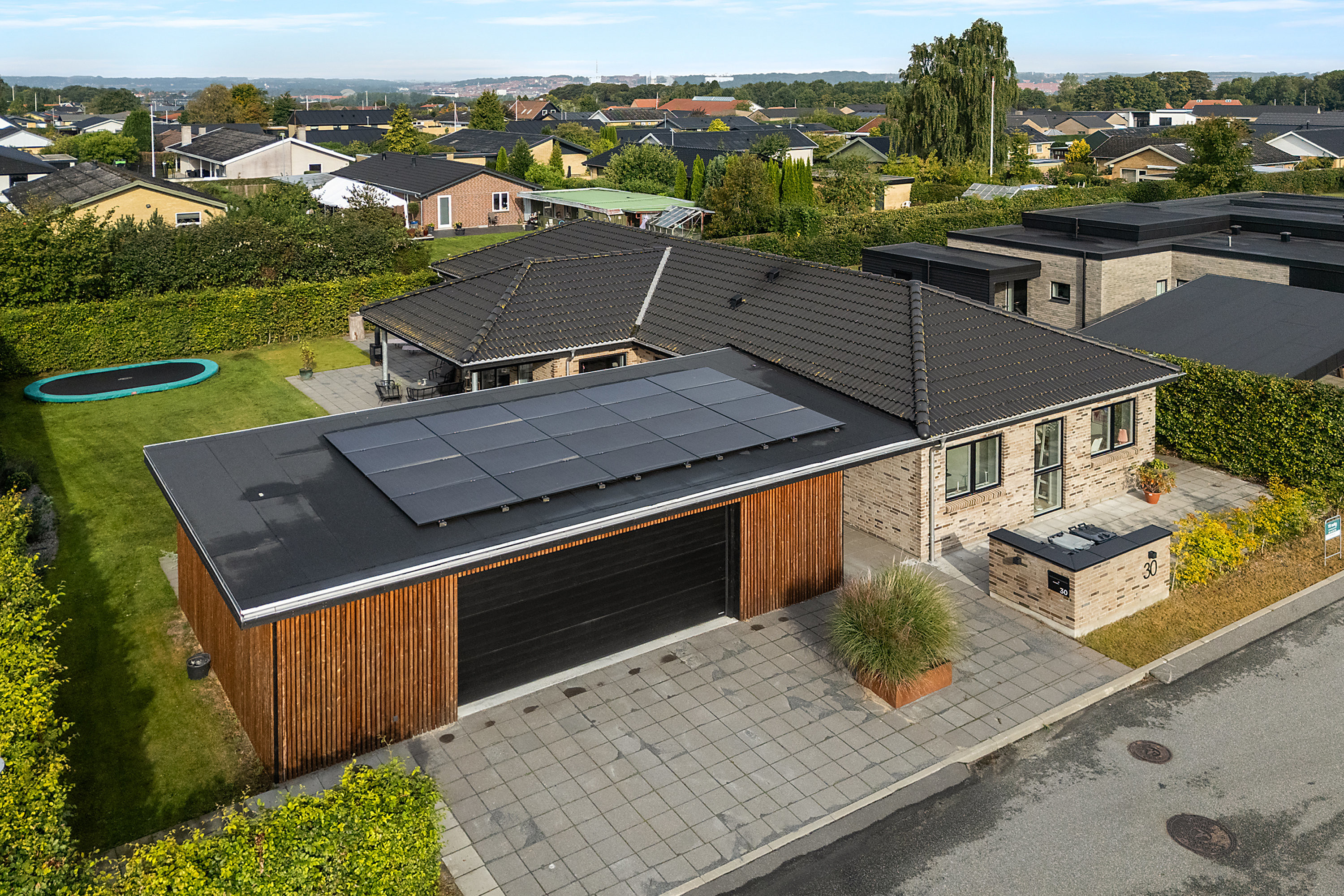 Fremhævet  billede i fuldskærmstilstand. Billede af Nordkaperen 30, 8960 Randers SØ