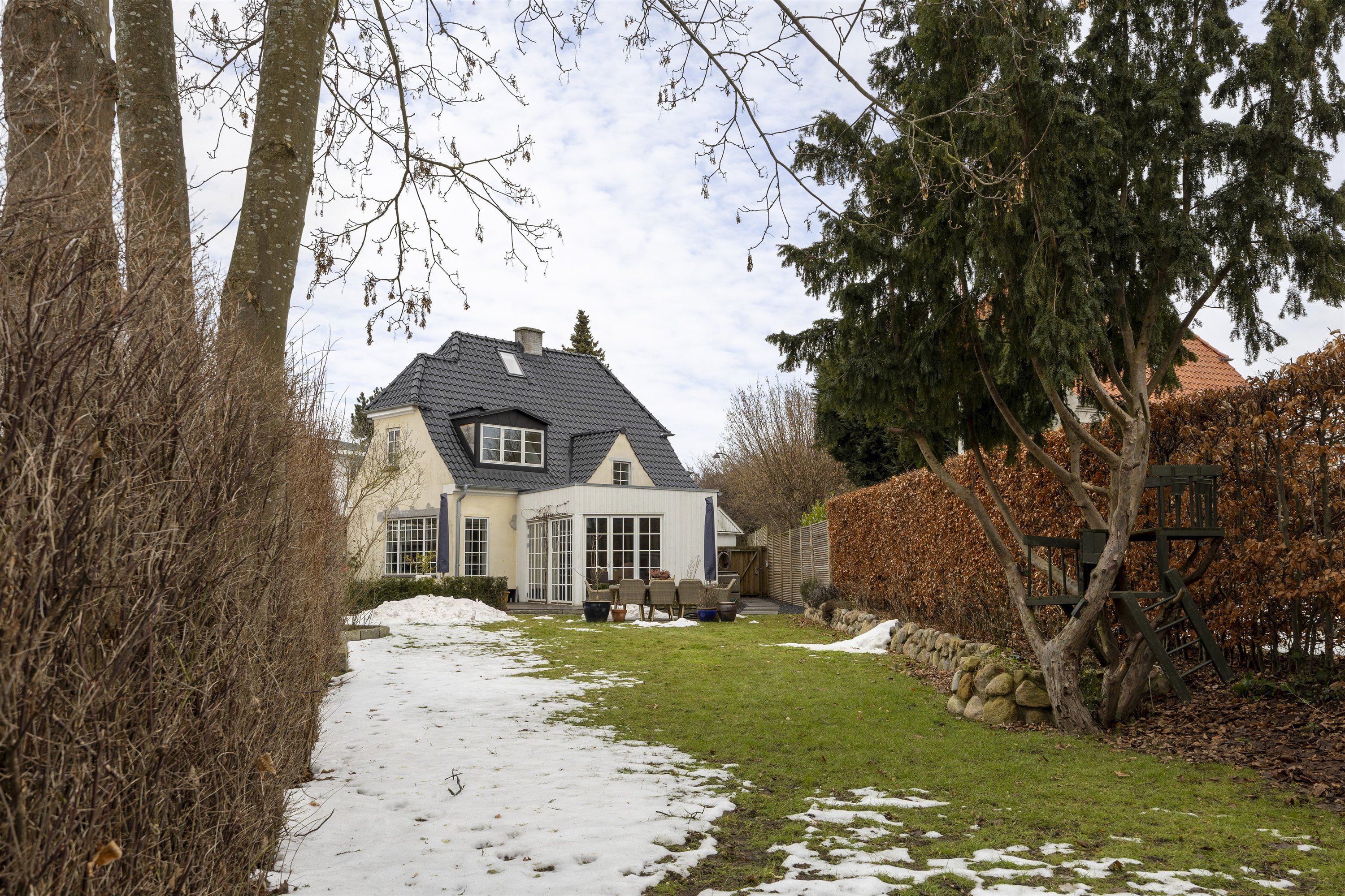 Fremhævet andet billede i fuldskærmstilstand. Billede af Ingeborgvej 33, 2900 Hellerup