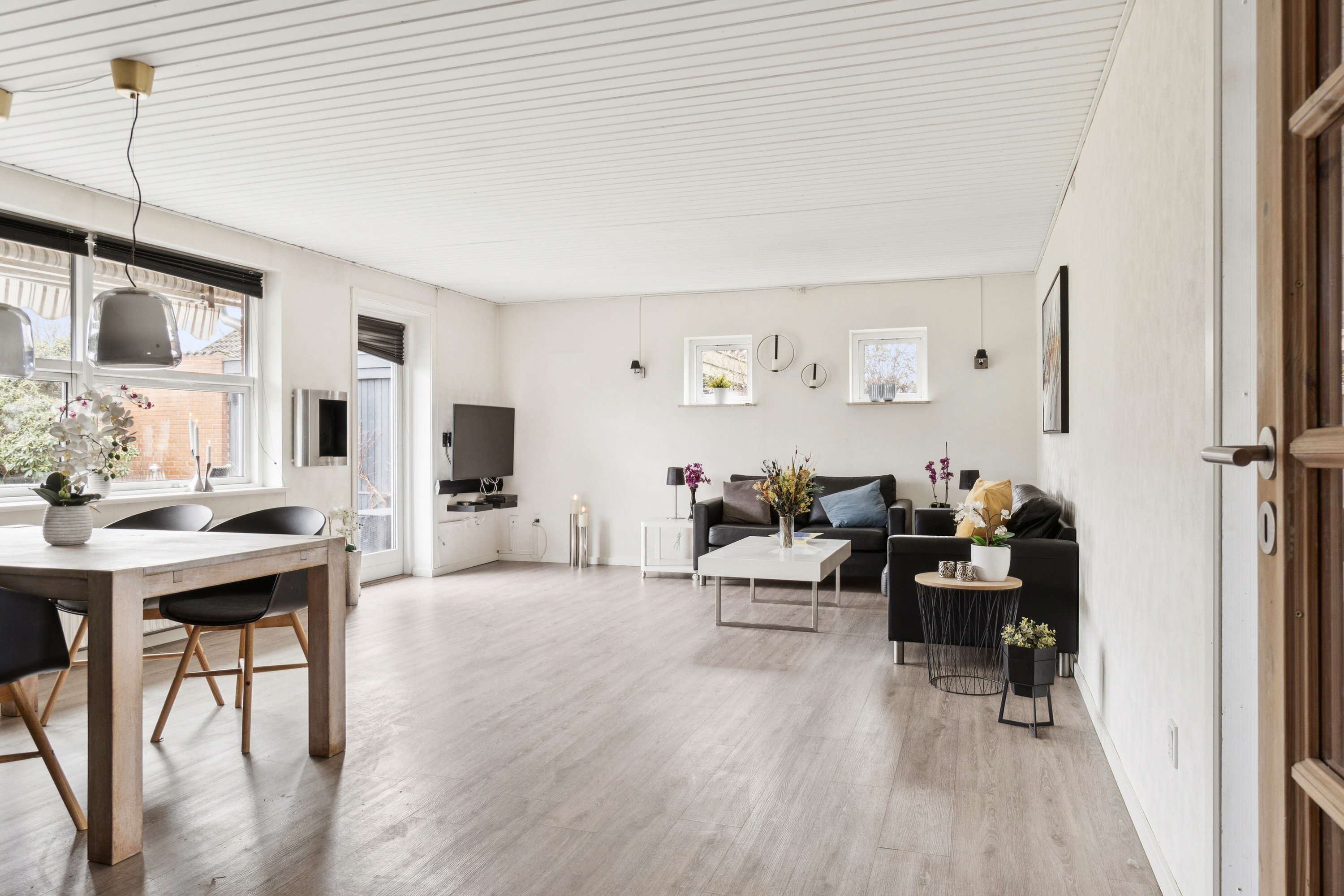 Fremhævet stue billede i fuldskærmstilstand. Billede af Skjernvej 3, 4200 Slagelse