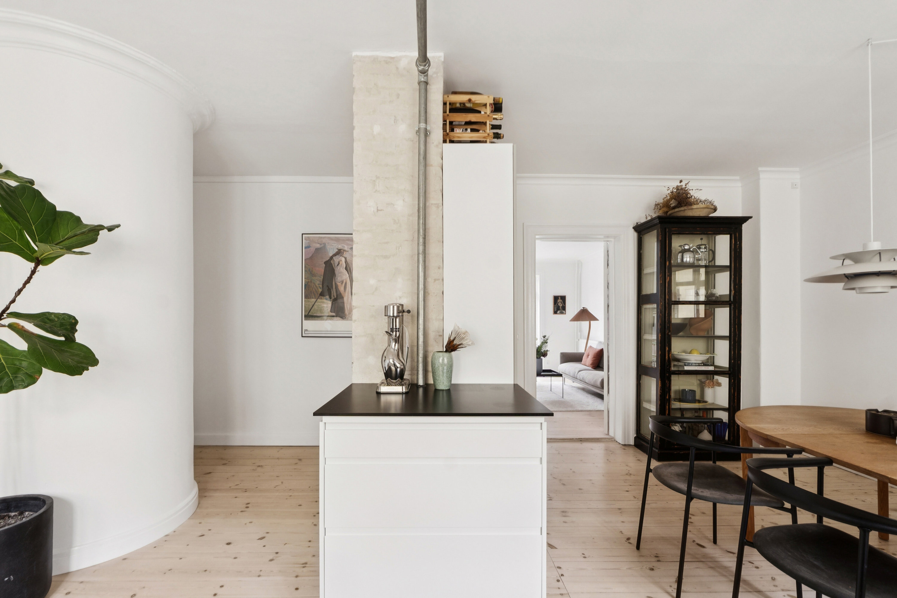 Fremhævet køkken billede i fuldskærmstilstand. Billede af Snorresgade 2, 3. tv., 2300 København S