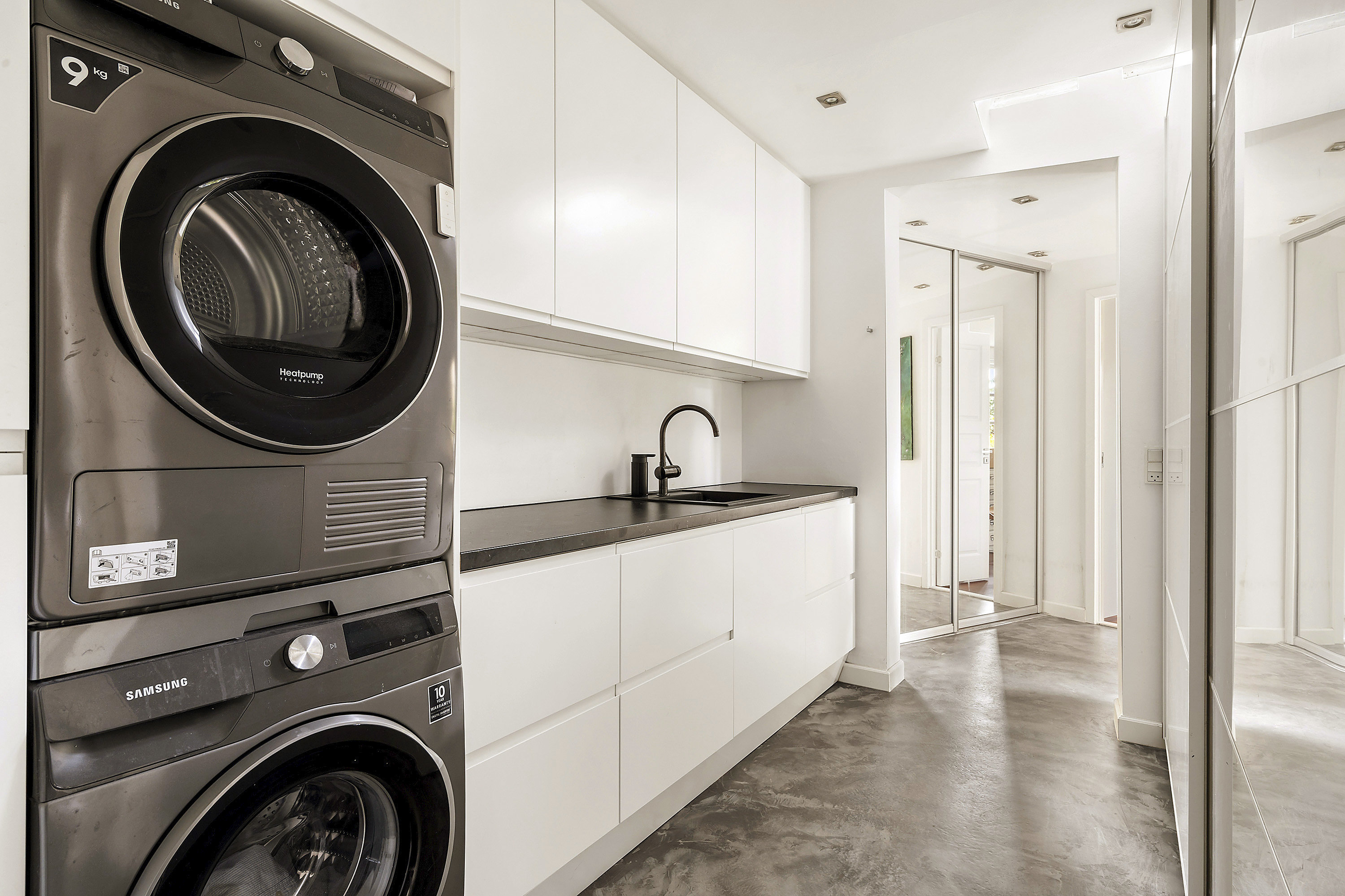 Fremhævet værelse billede i fuldskærmstilstand. Billede af Teglgårdsvej 51, 1. tv., 2920 Charlottenlund