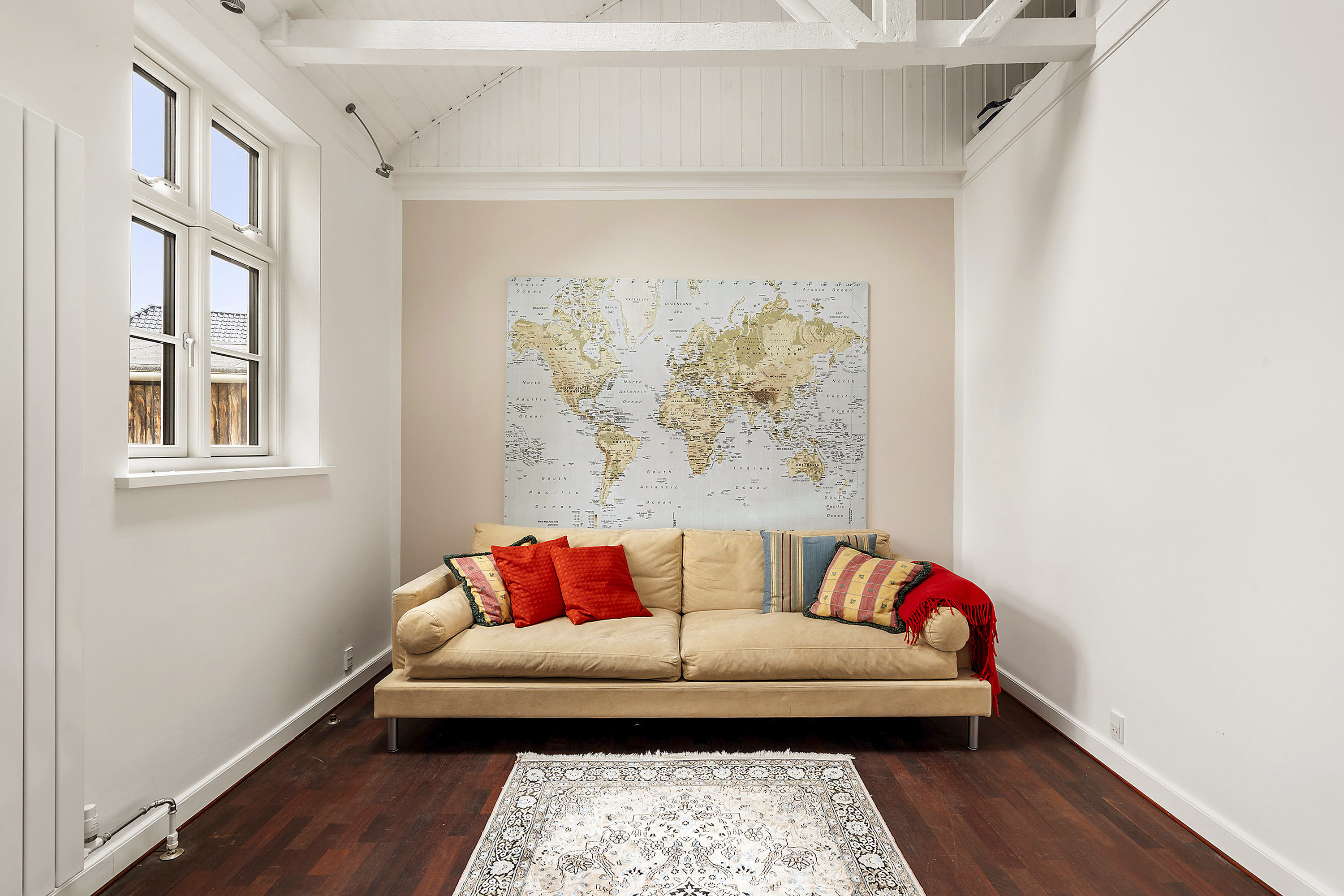 Fremhævet stue billede i fuldskærmstilstand. Billede af Teglgårdsvej 51, 1. tv., 2920 Charlottenlund