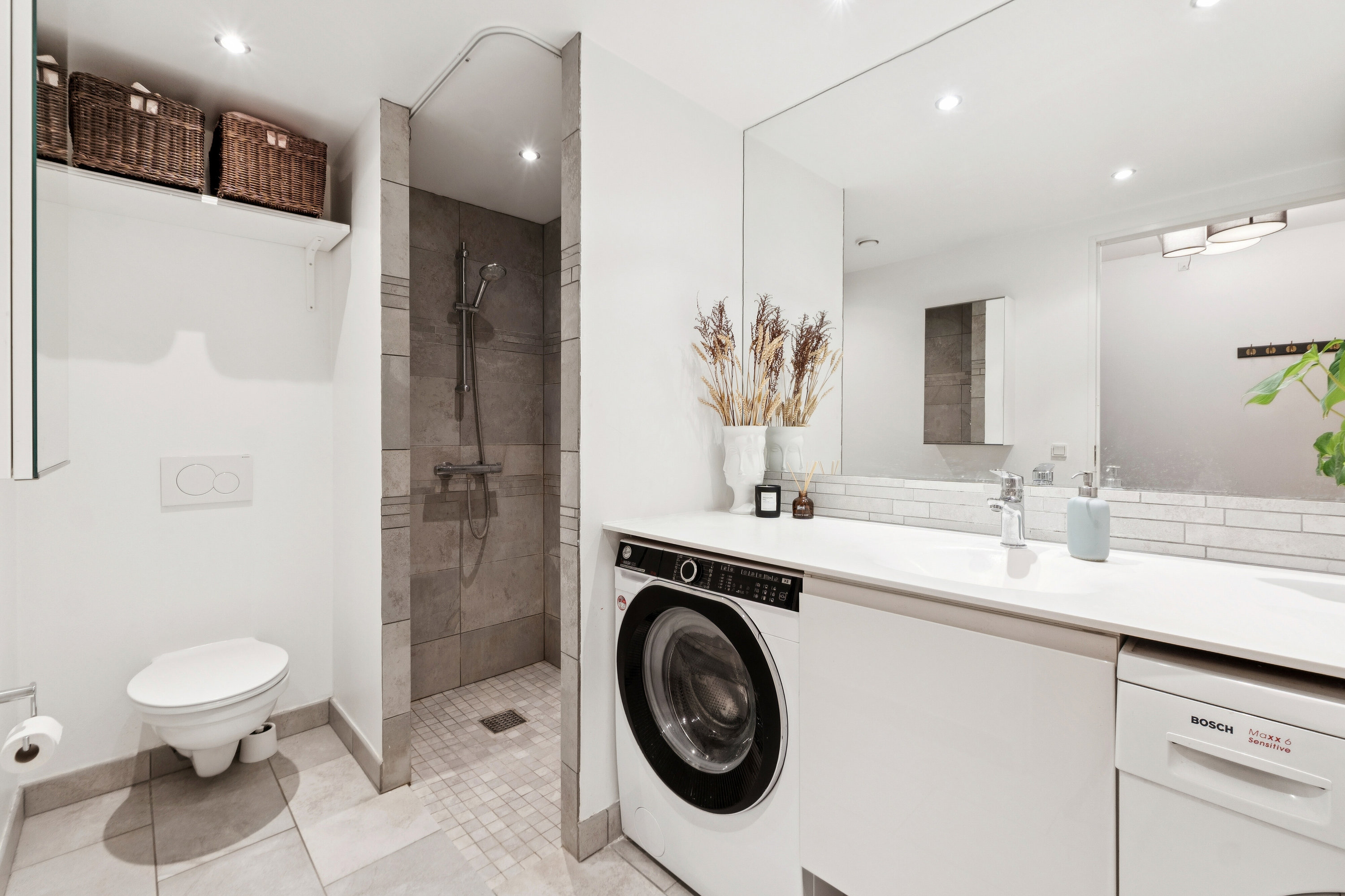 Fremhævet badeværelse billede i fuldskærmstilstand. Billede af Lyneborggade 27, st.. tv., 2300 København S