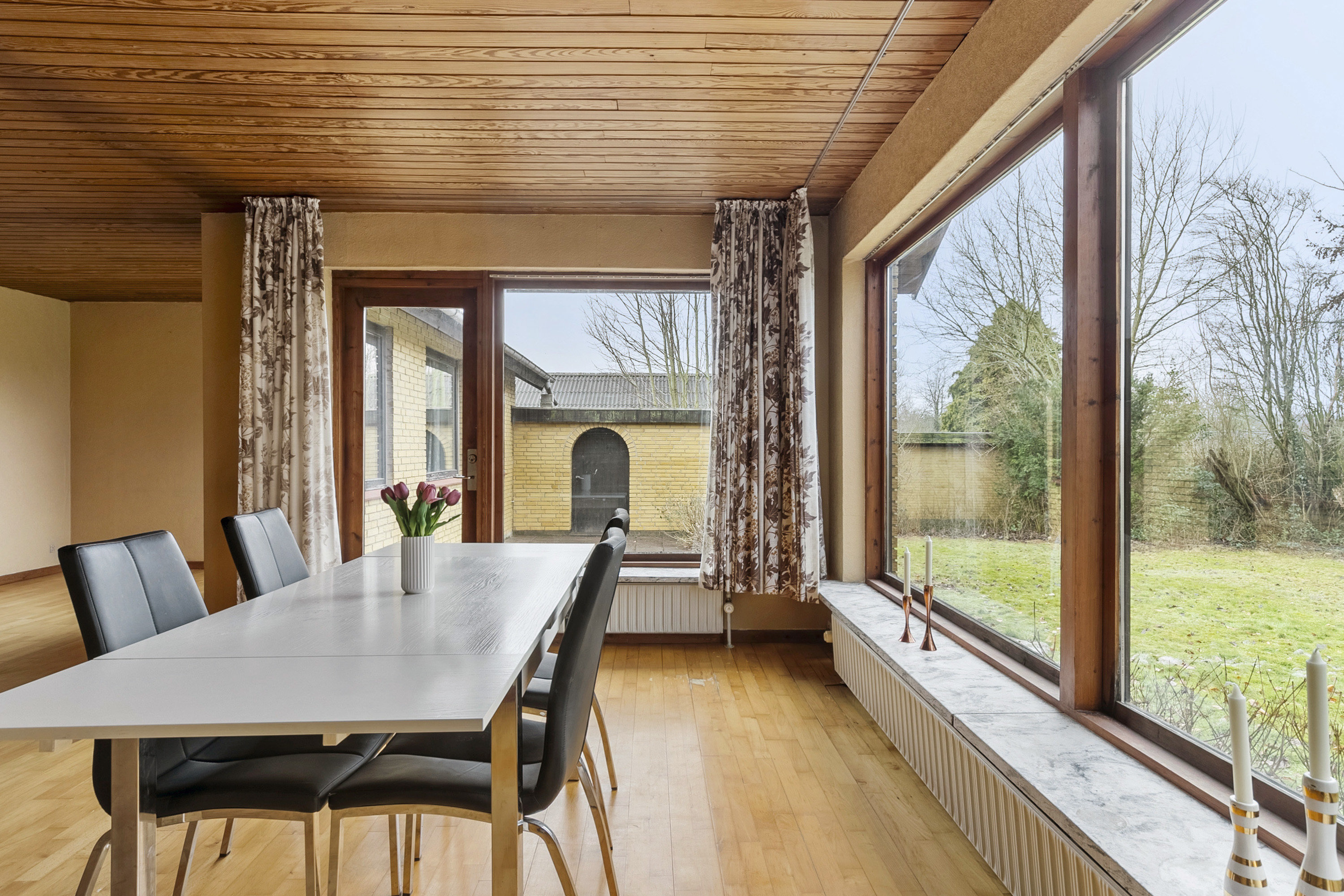 Fremhævet spisestue billede i fuldskærmstilstand. Billede af Snerlevej 30, 8700 Horsens