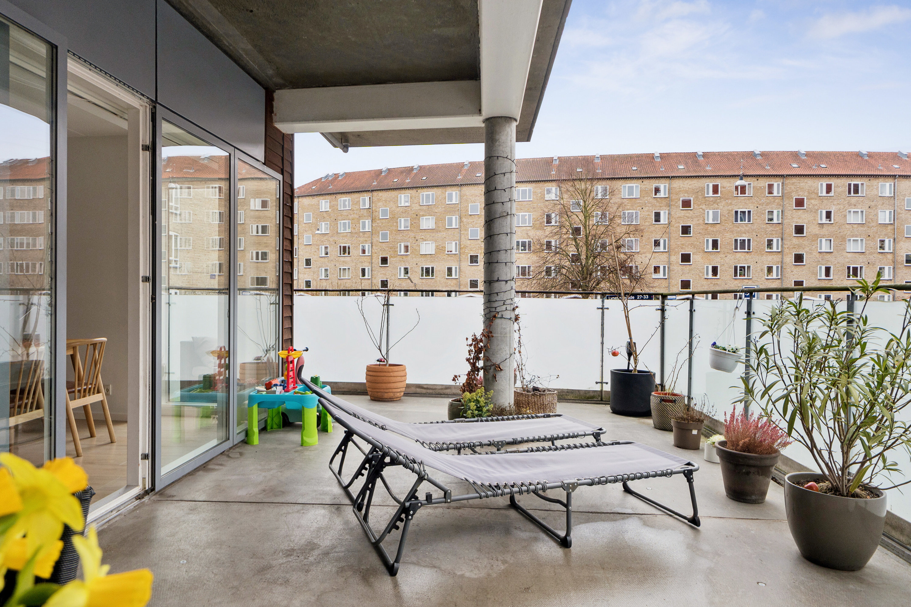 Fremhævet altan billede i fuldskærmstilstand. Billede af Lyneborggade 27, st.. tv., 2300 København S