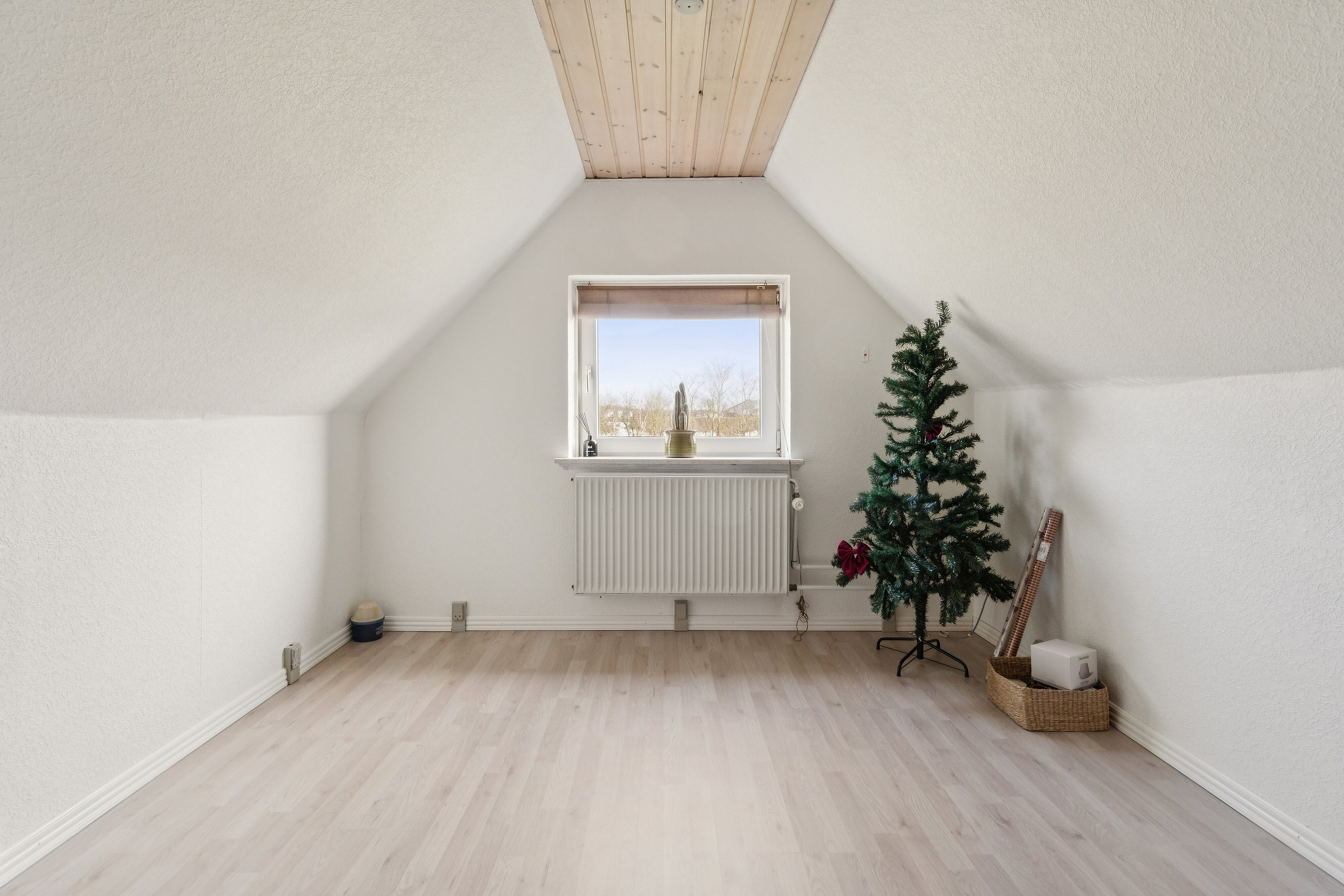 Fremhævet soveværelse billede i fuldskærmstilstand. Billede af Vestervigvej 202, 7752 Snedsted