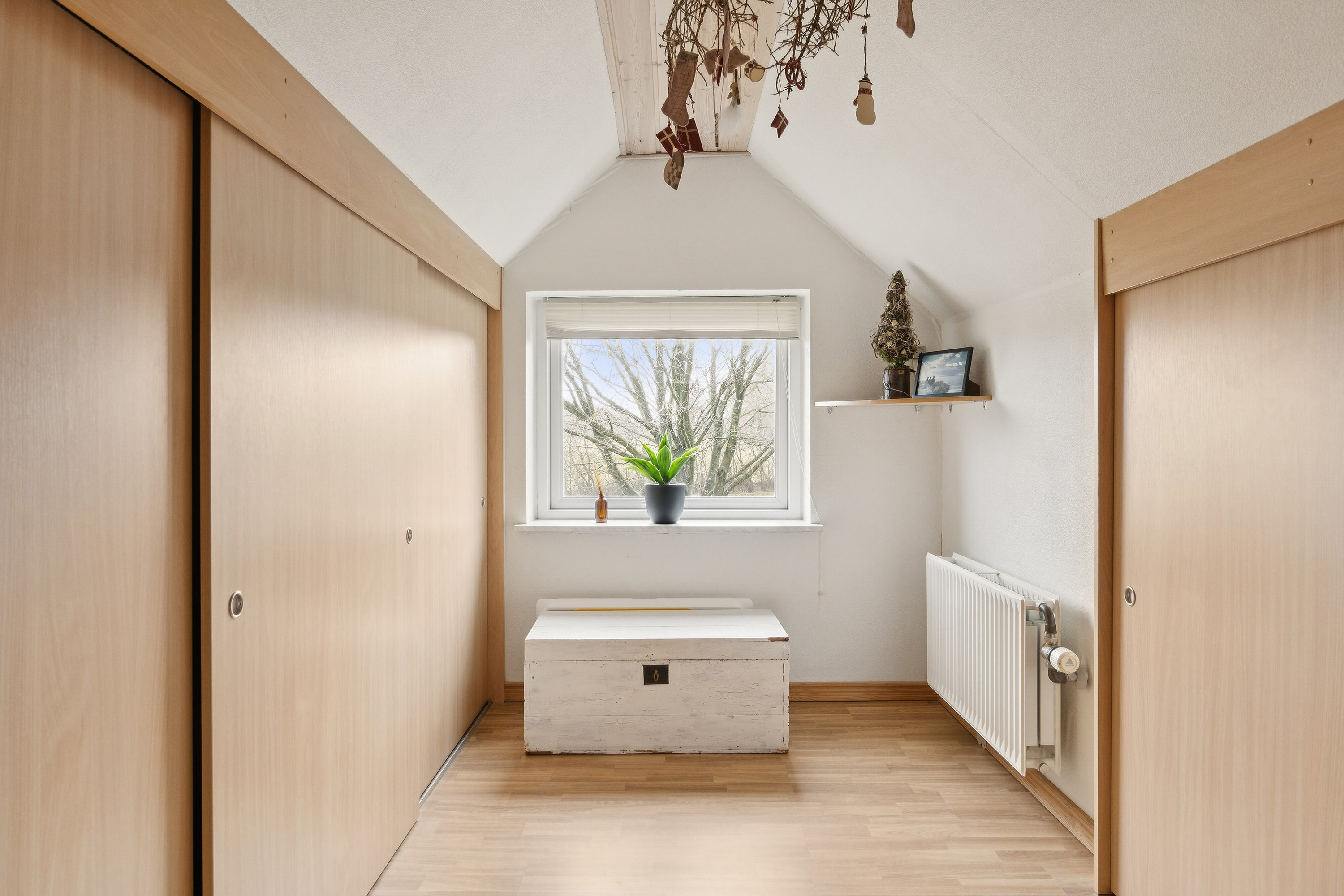 Fremhævet soveværelse billede i fuldskærmstilstand. Billede af Vestervigvej 202, 7752 Snedsted